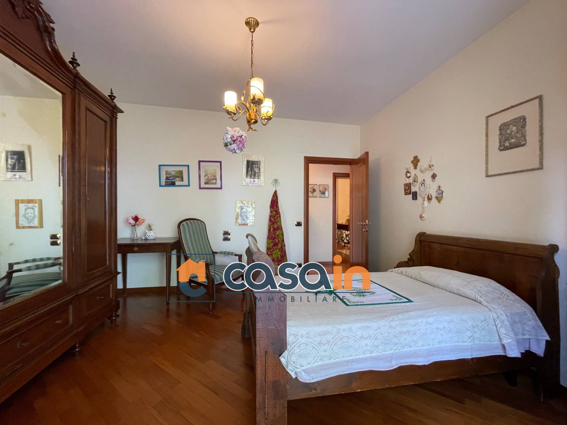 Villa in vendita a Castignano