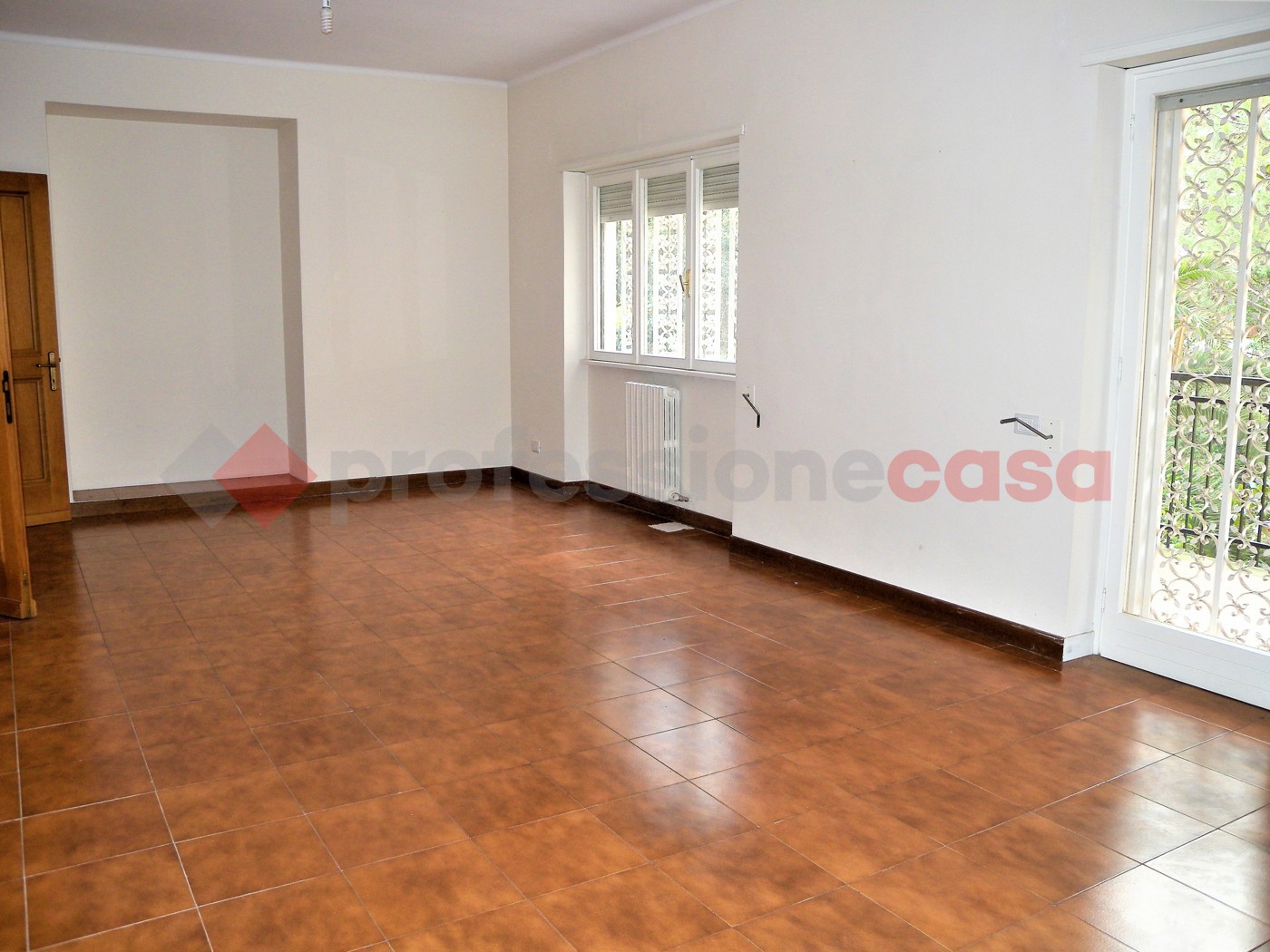 Quadrilocale in affitto a Roma