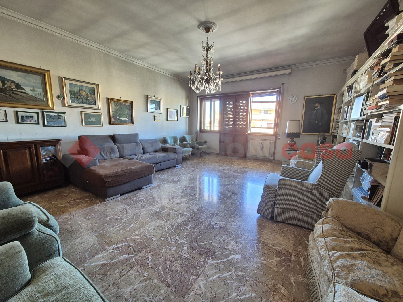 Attico con box a Roma