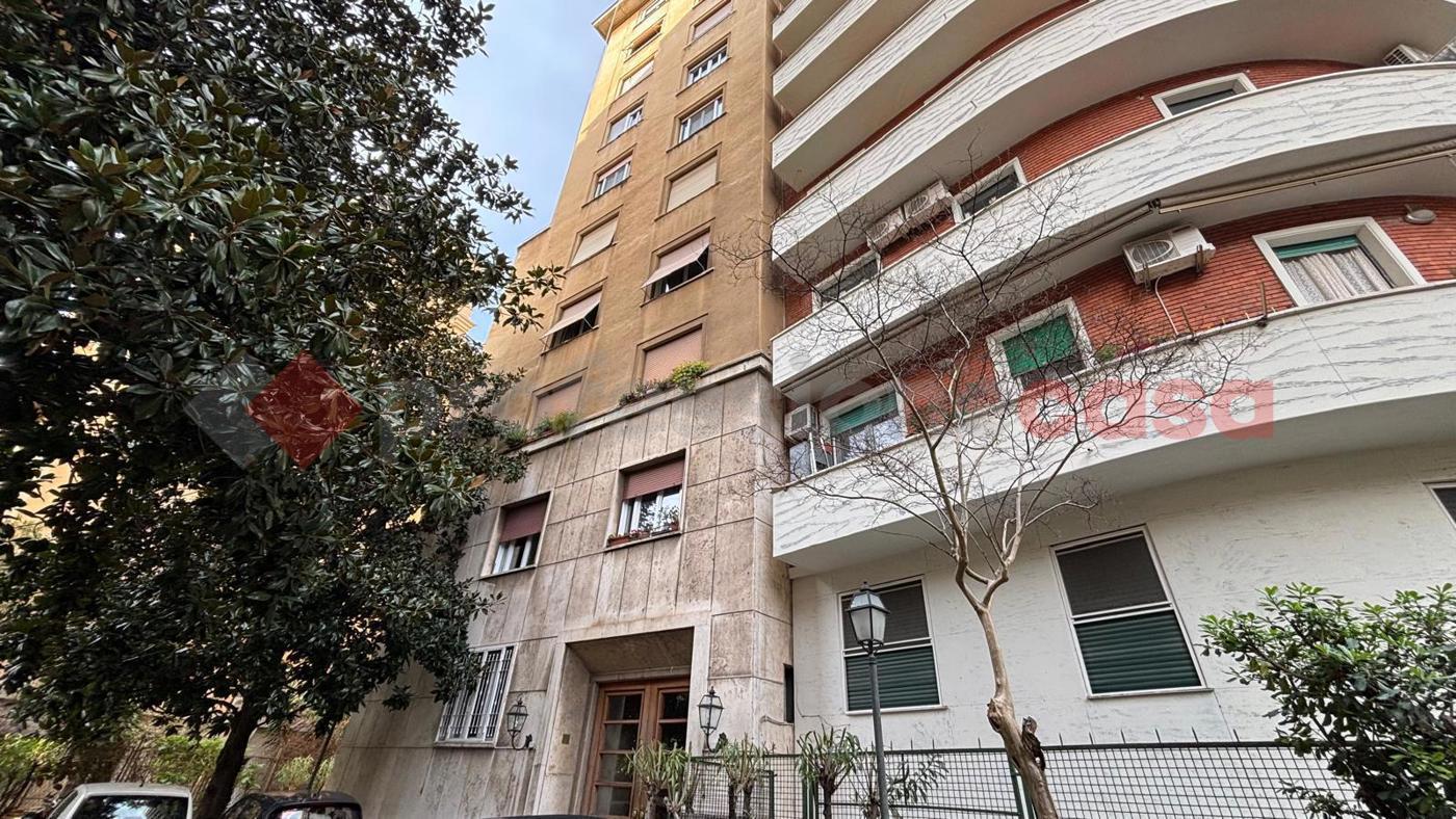 Trilocale arredato in affitto a Roma