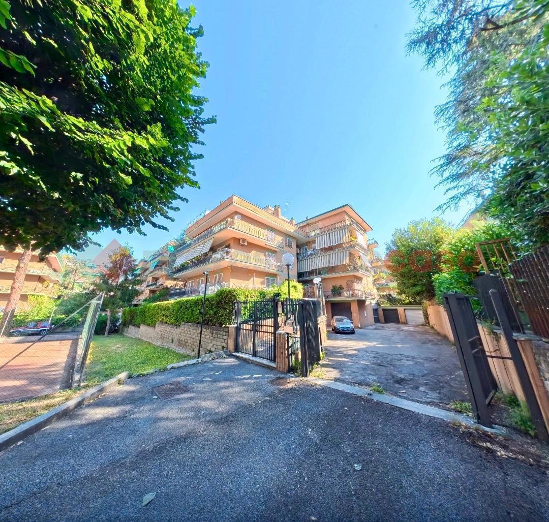 Appartamento in vendita a Roma