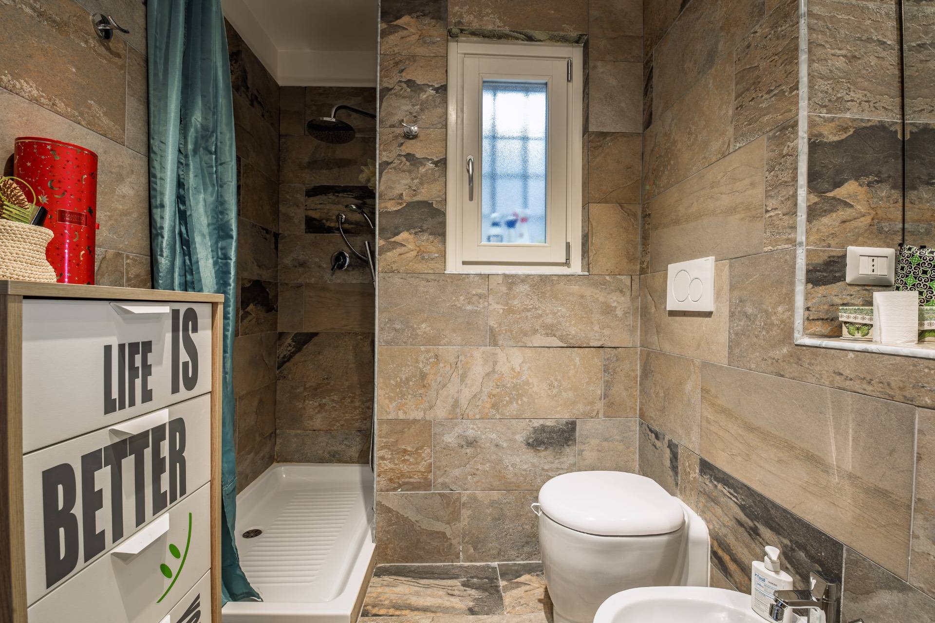 3 locali in vendita a Monterotondo, Monterotondo Paese