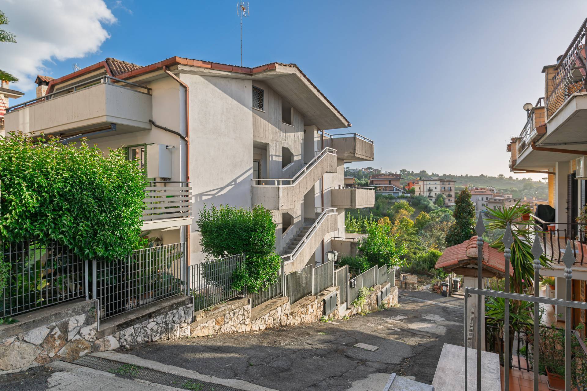 Stabile / Palazzo in vendita a Monterotondo, Monterotondo Paese