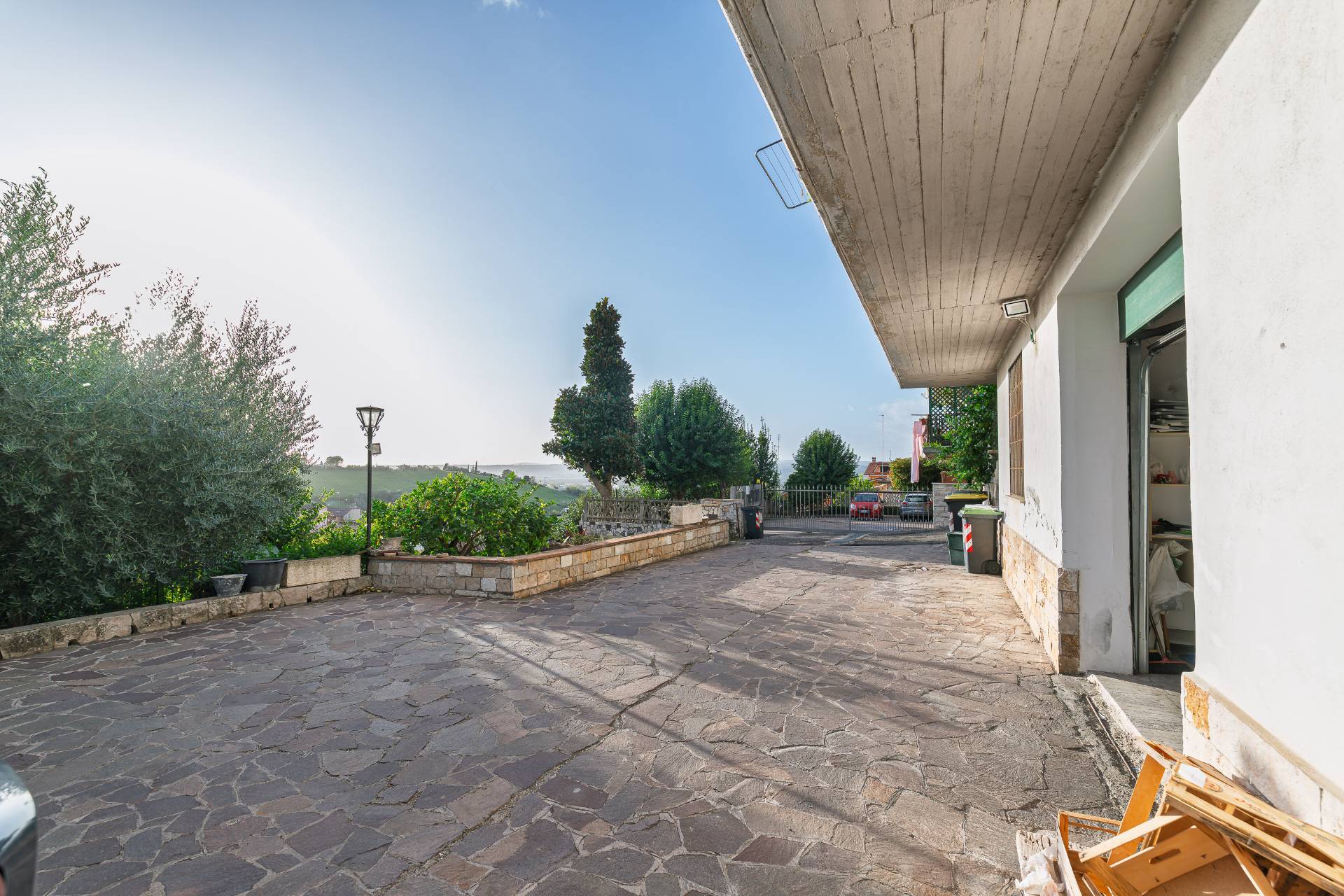 Stabile / Palazzo in vendita a Monterotondo, Monterotondo Paese