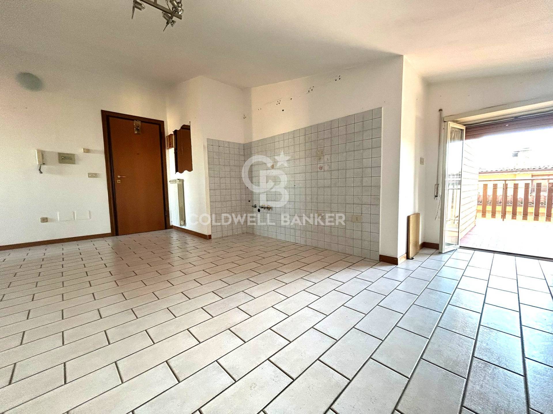 Appartamento in affitto a Monterotondo, Monterotondo Paese