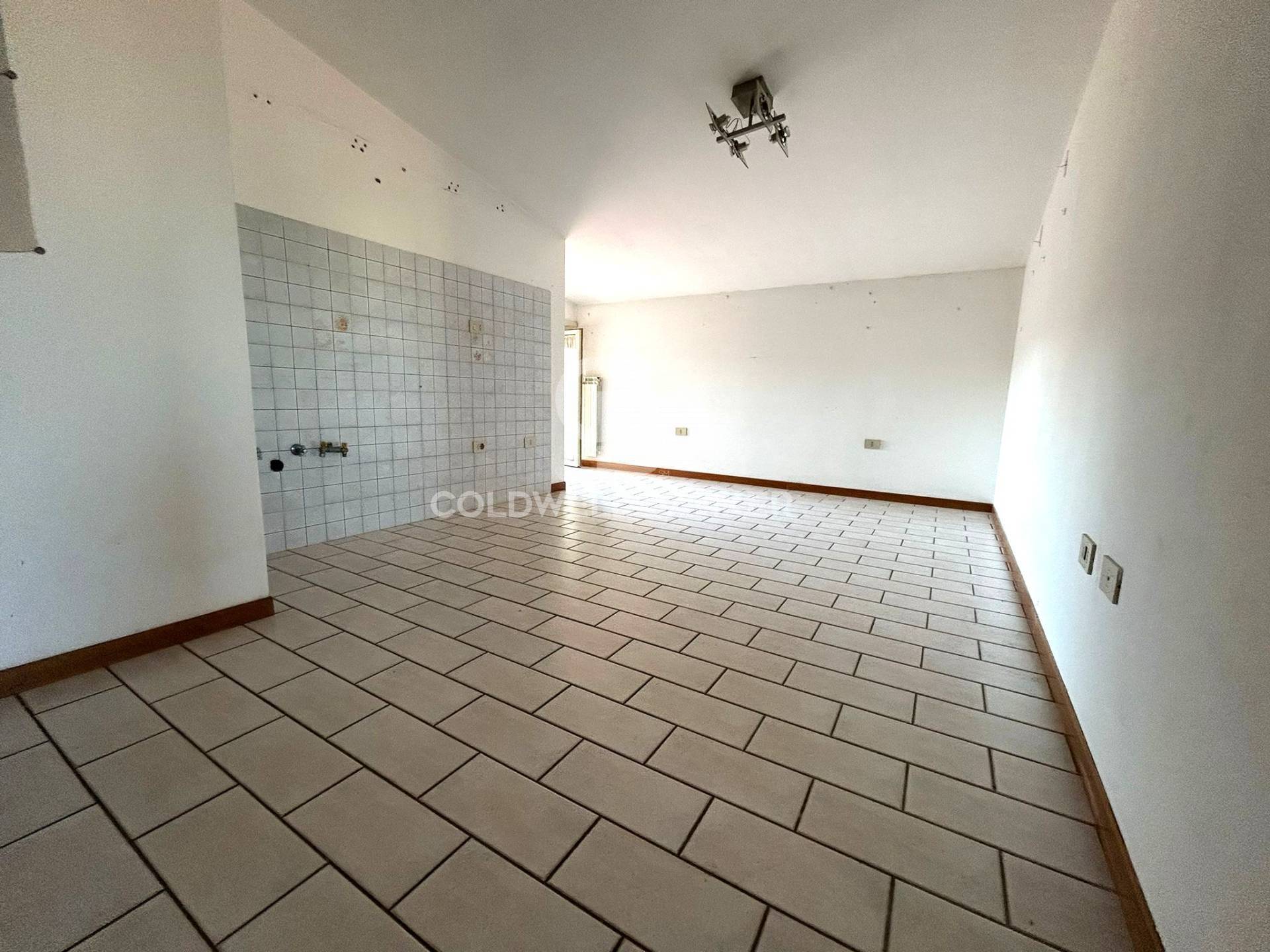 Appartamento in affitto a Monterotondo, Monterotondo Paese