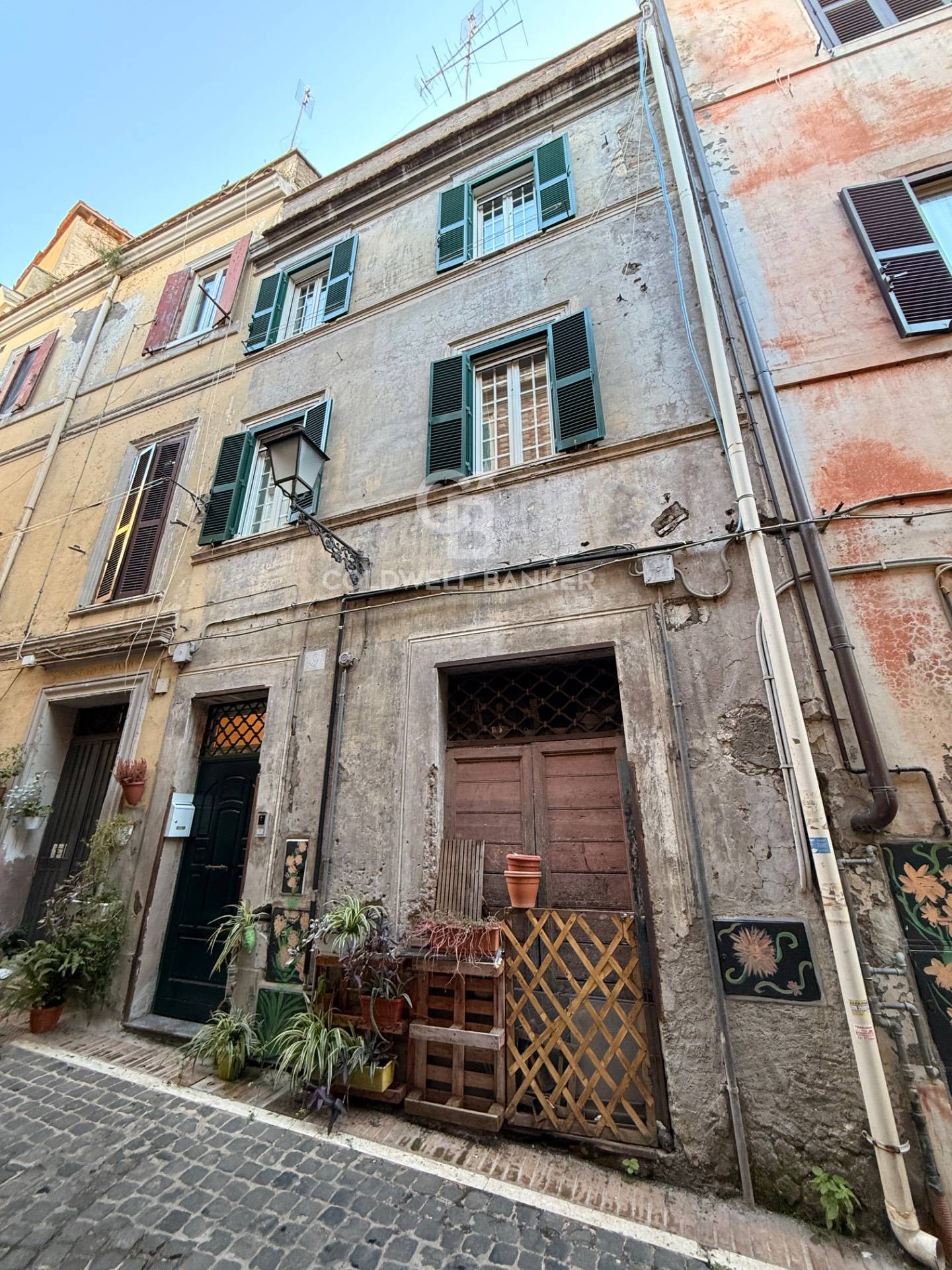 Stabile / Palazzo in vendita a Monterotondo, Monterotondo Paese