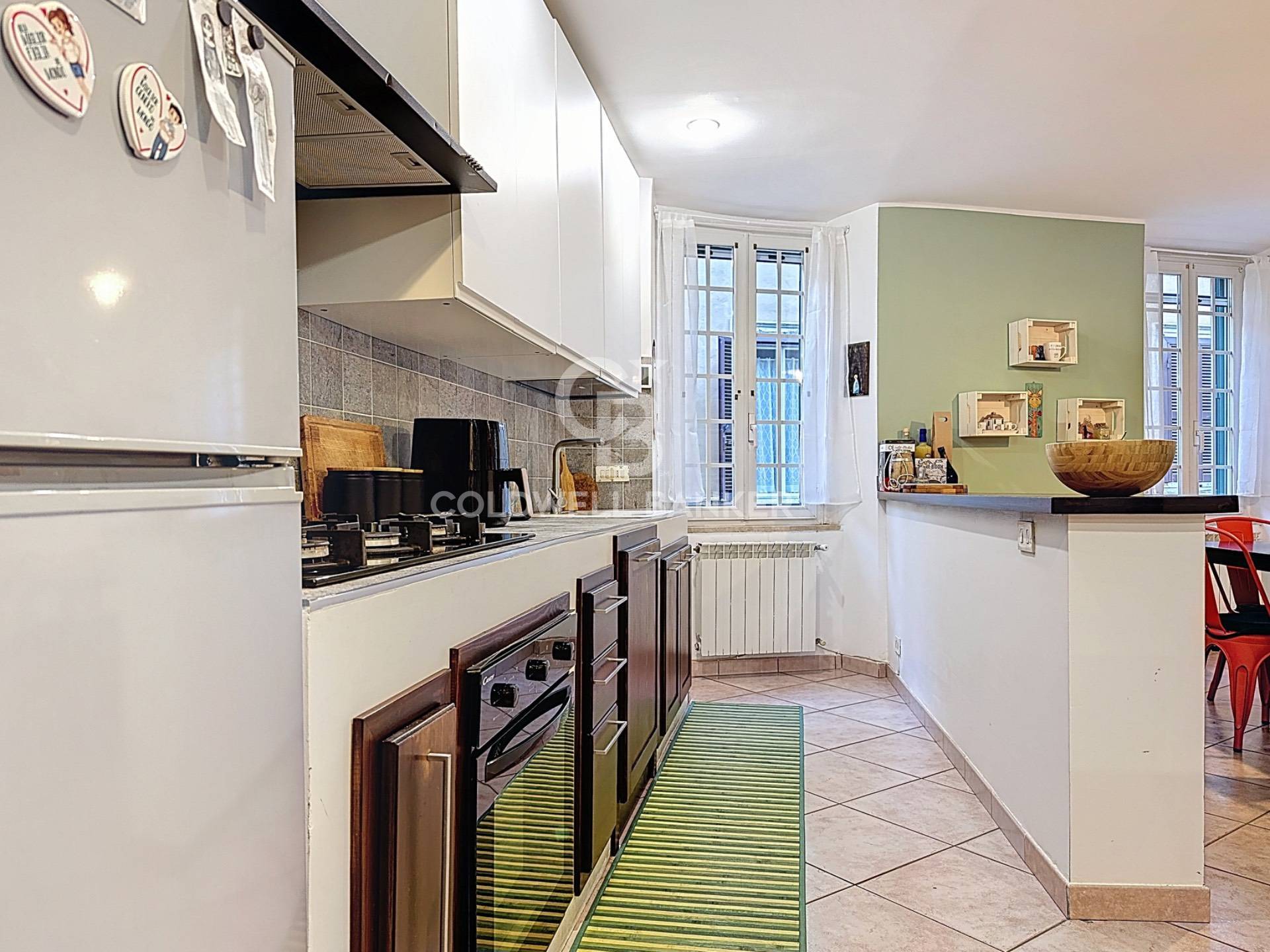 Stabile / Palazzo in vendita a Monterotondo, Monterotondo Paese