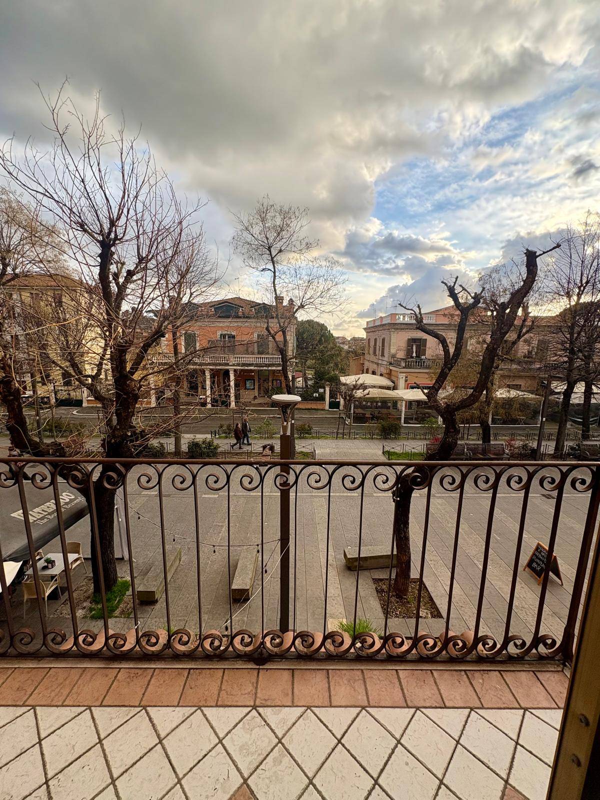 Ufficio in affitto a Monterotondo, Monterotondo Paese