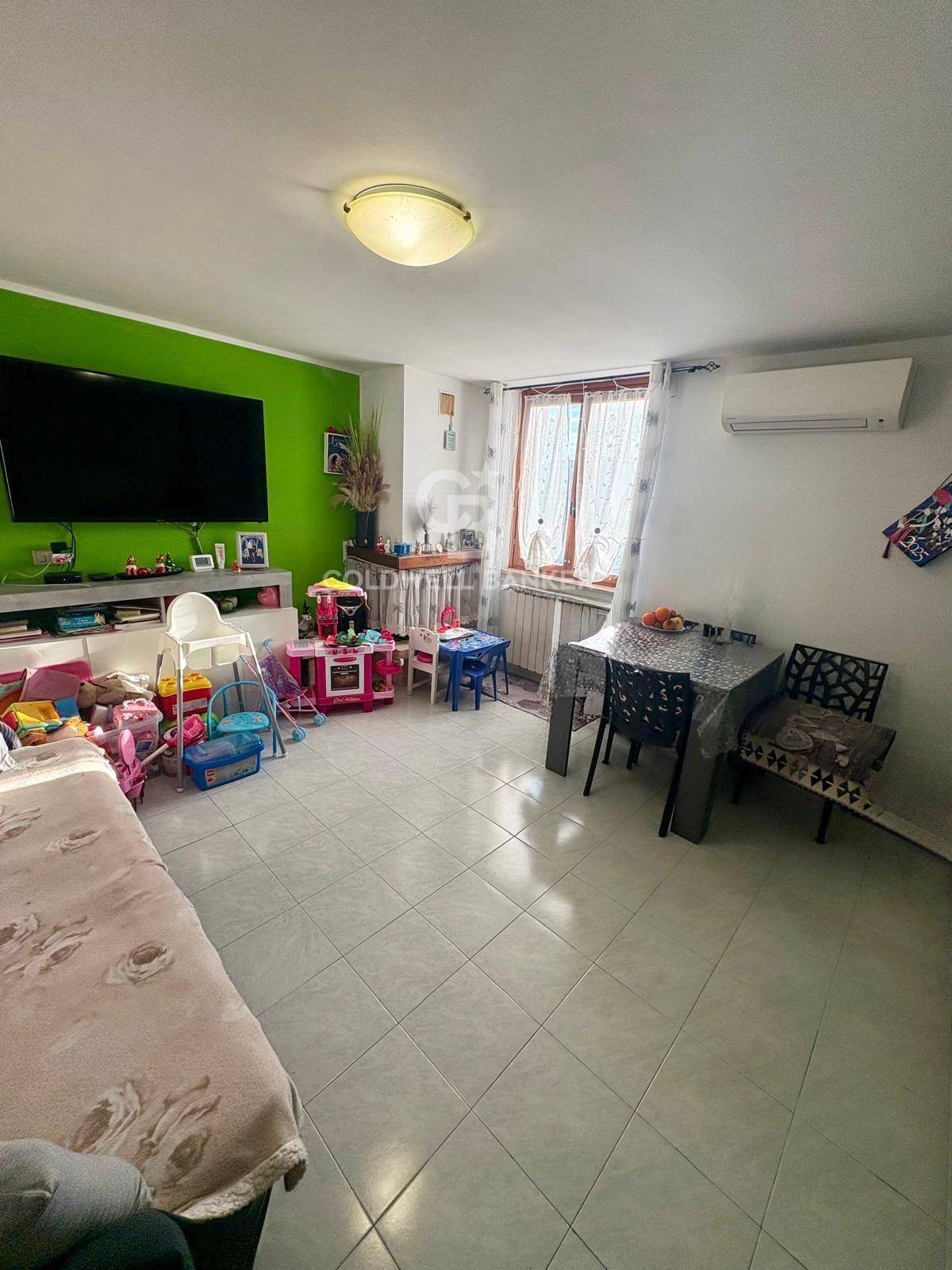 2 locali in affitto a Monterotondo, Monterotondo Scalo