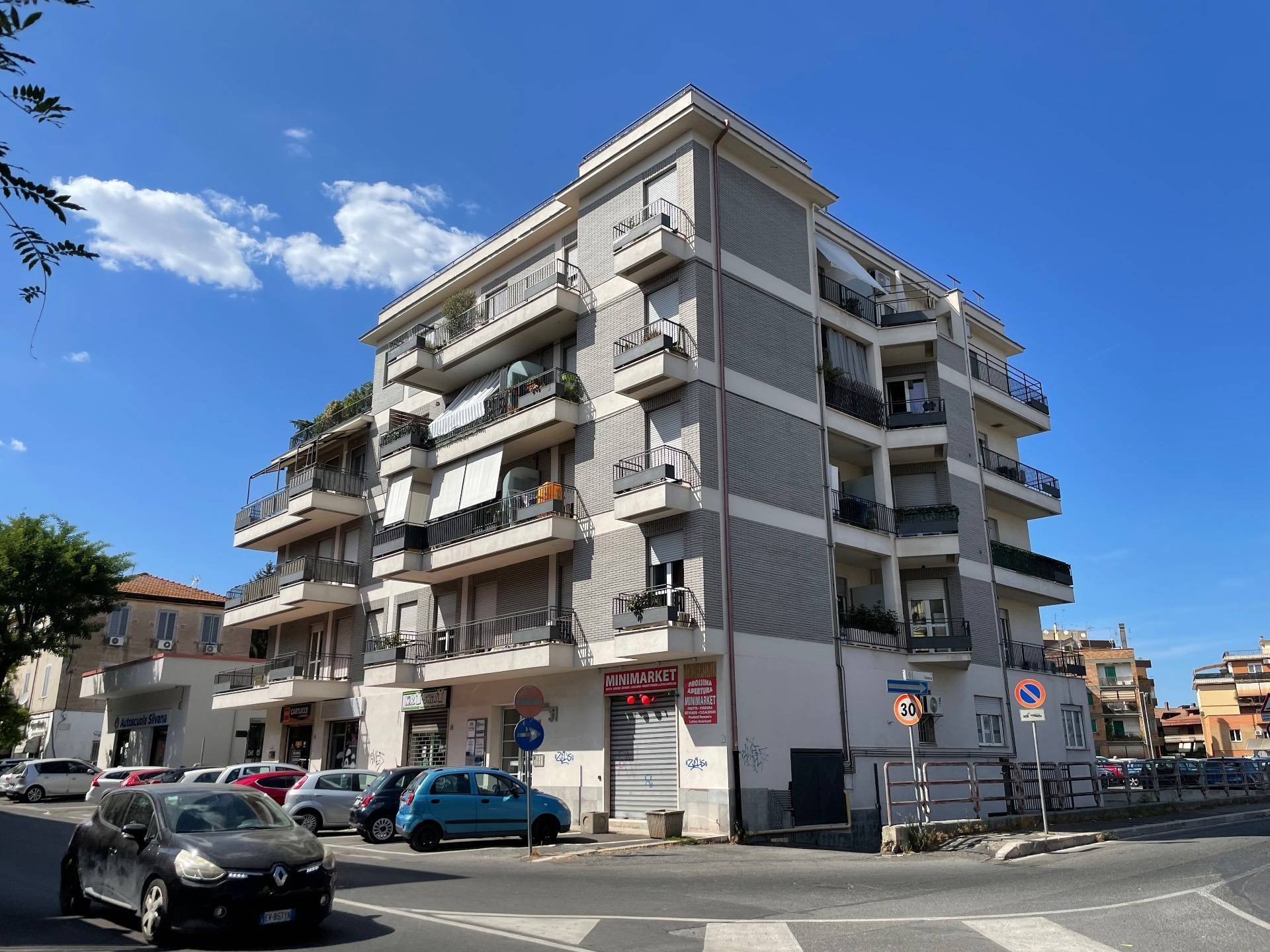 Appartamento in vendita a Monterotondo, Monterotondo Paese