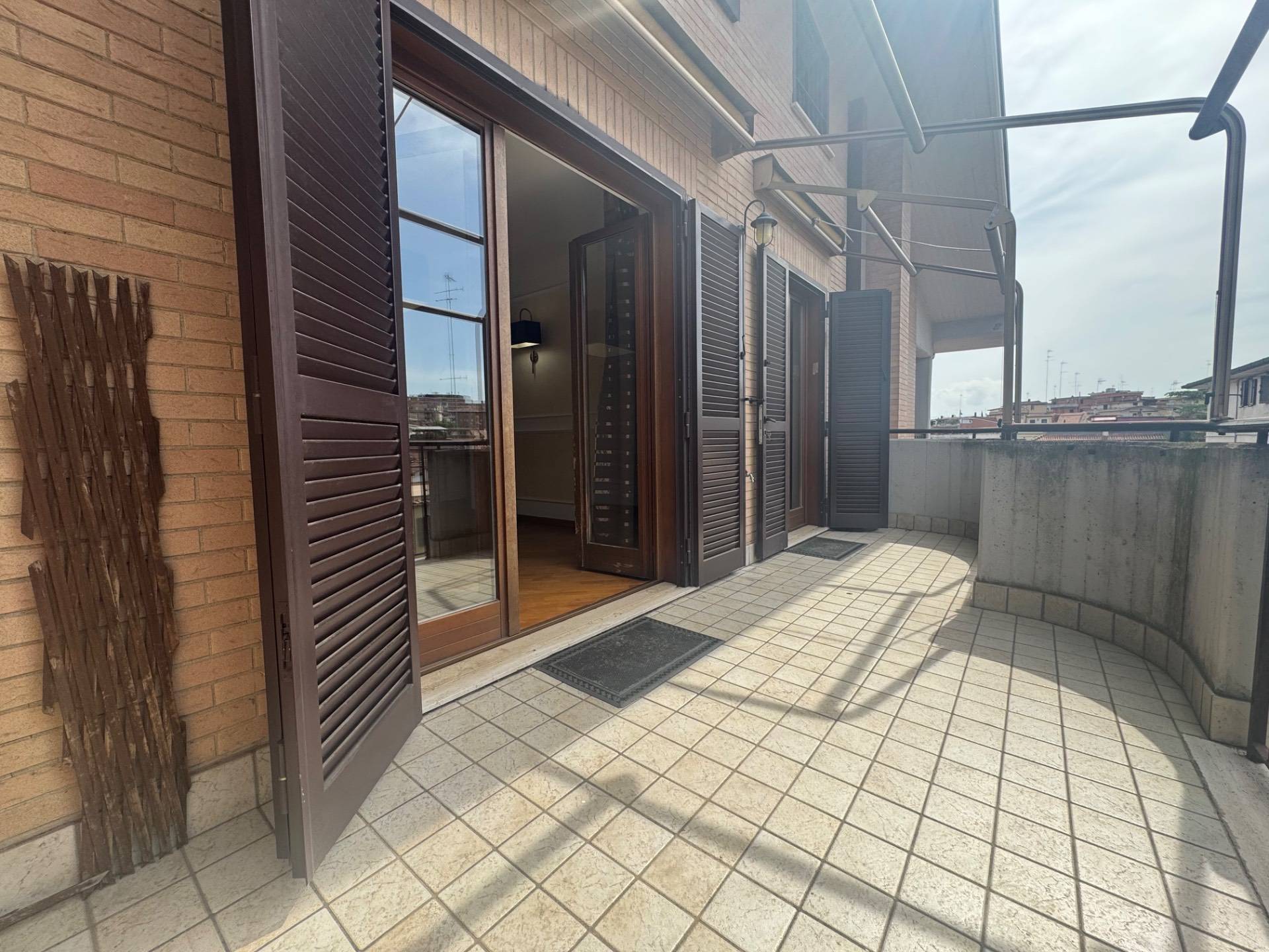 Appartamento in vendita a Monterotondo, Monterotondo Paese