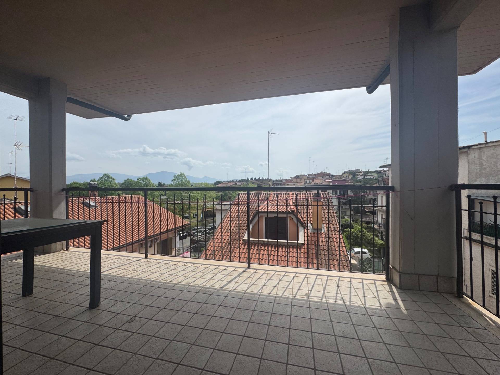 Appartamento in vendita a Monterotondo, Monterotondo Paese