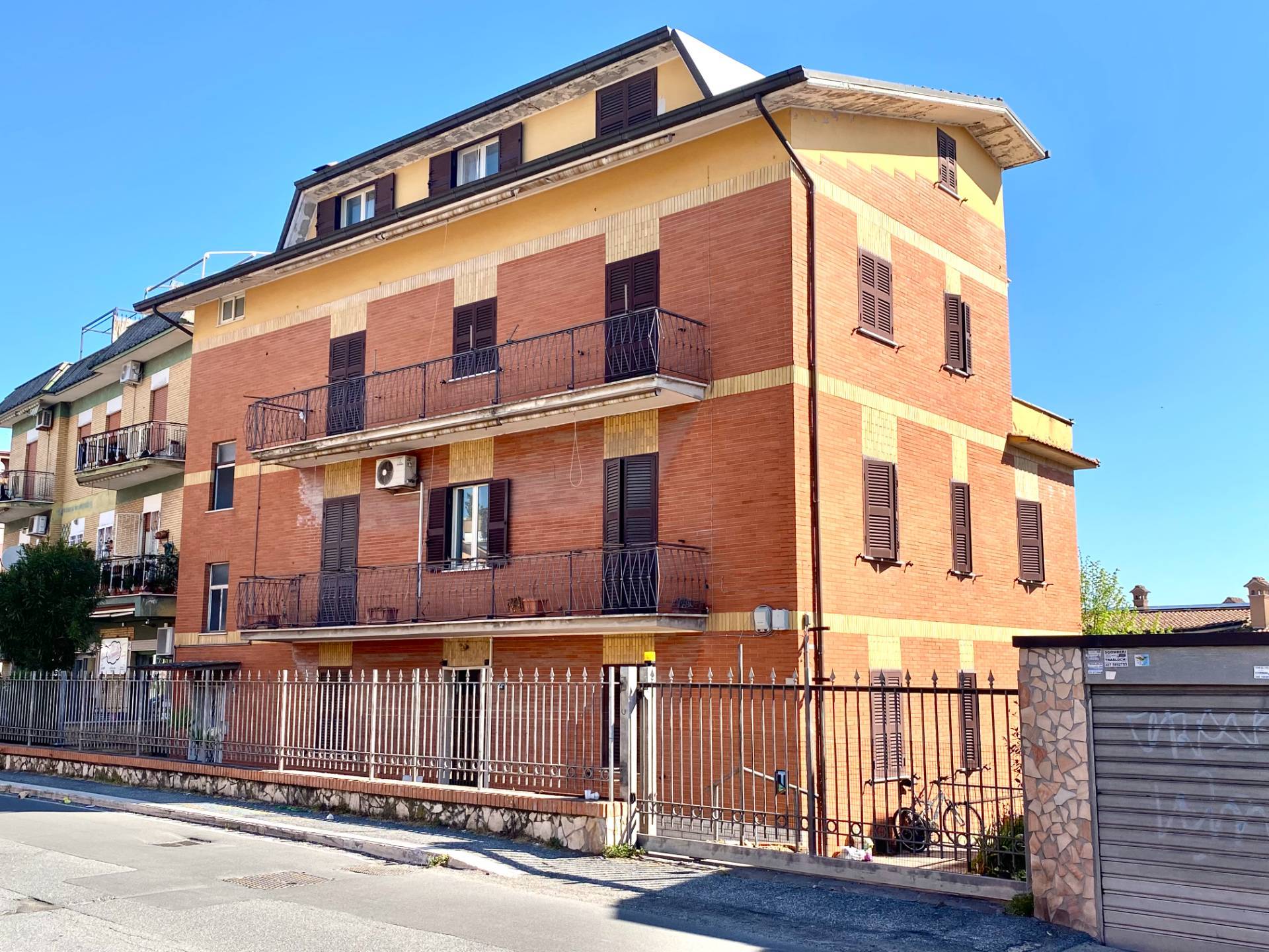 Mansarda in vendita a Monterotondo, Monterotondo Paese