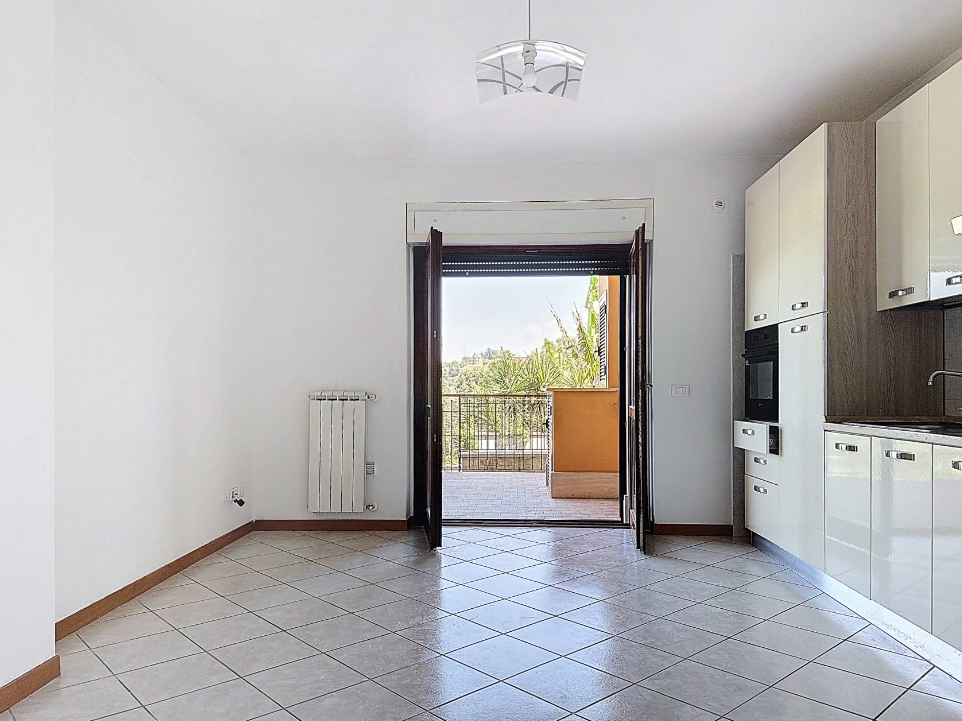 Appartamento in vendita a Monterotondo, Monterotondo Paese