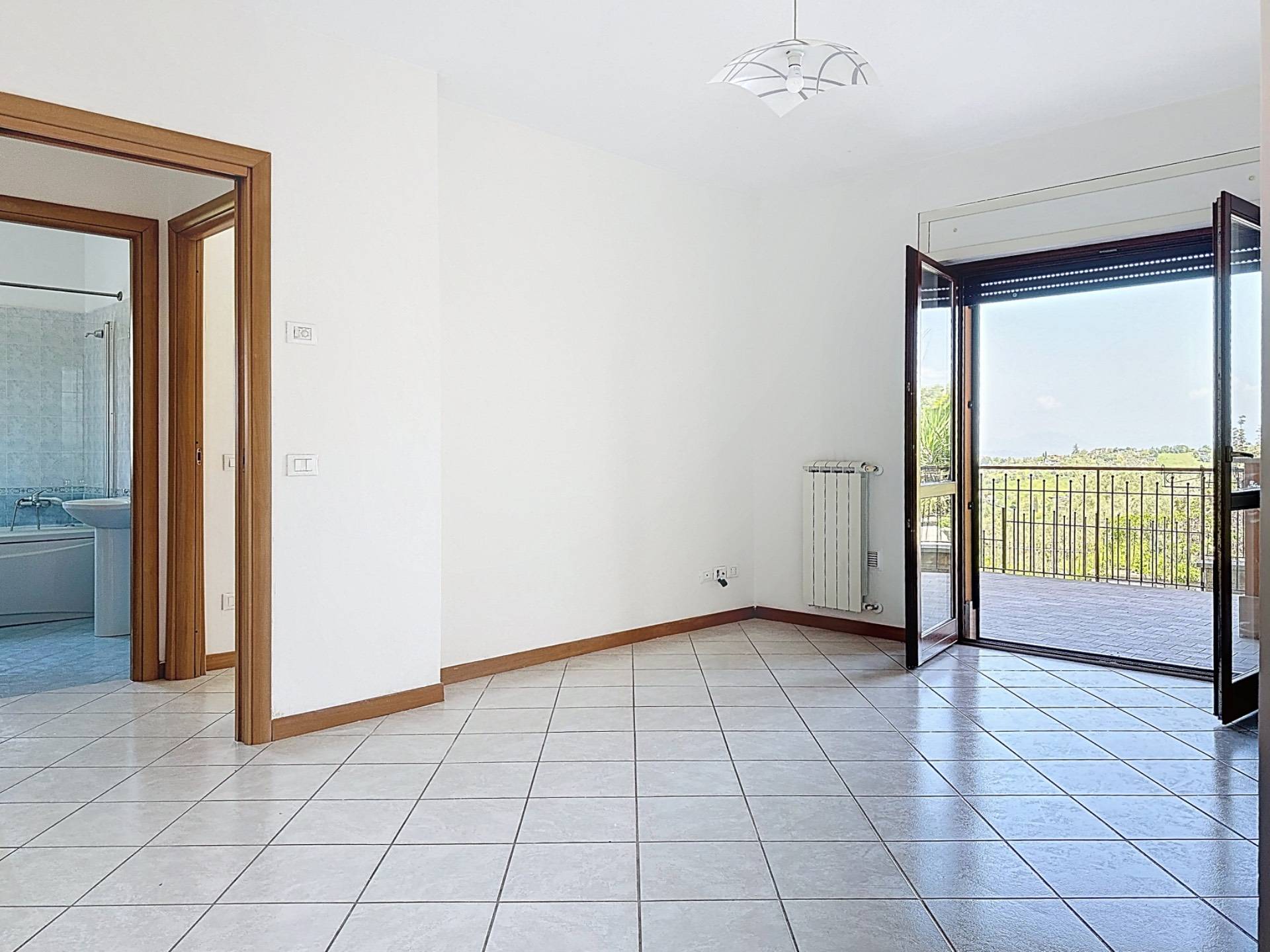 Appartamento in vendita a Monterotondo, Monterotondo Paese