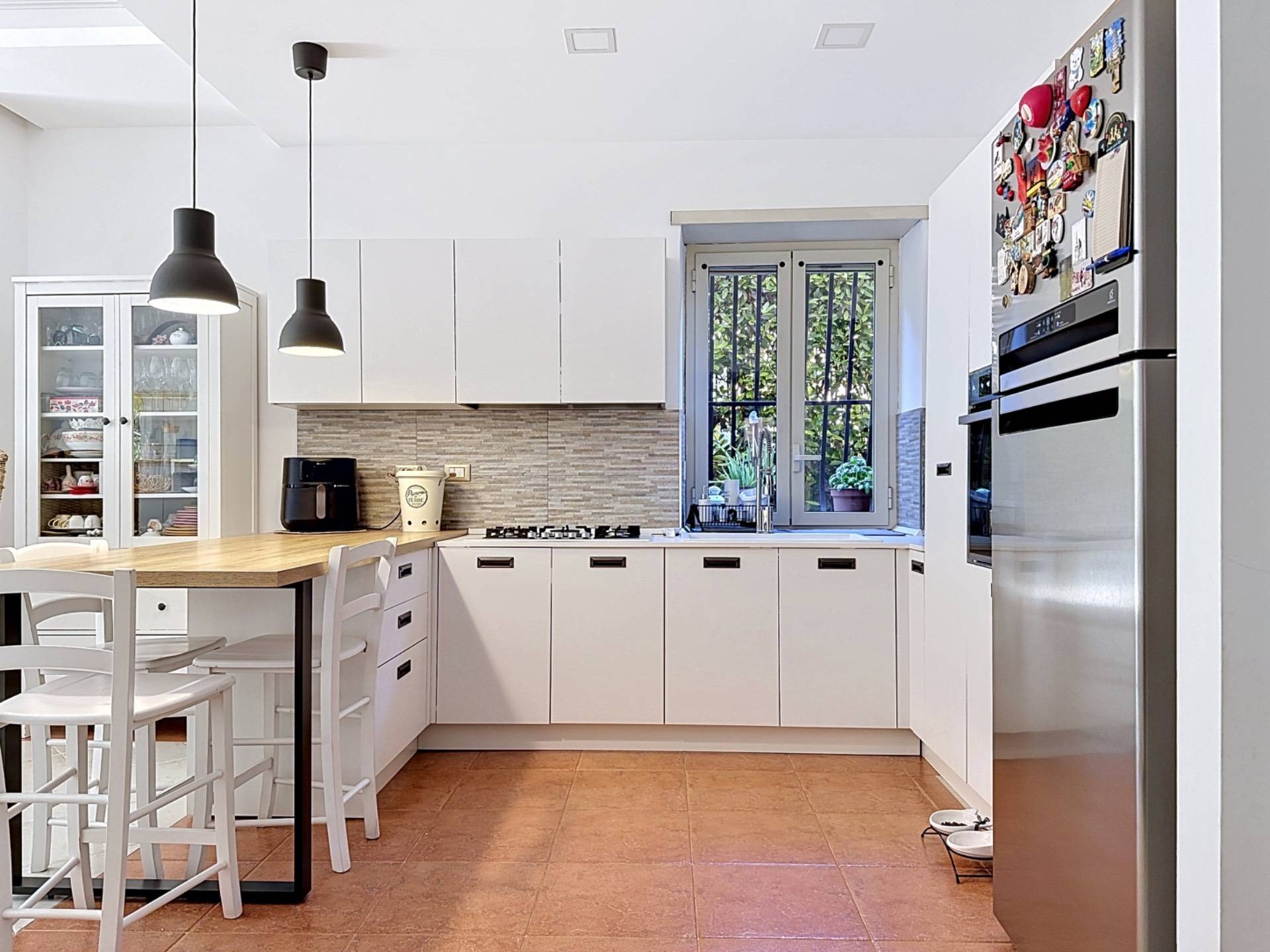 3 locali in vendita a Monterotondo, Monterotondo Paese