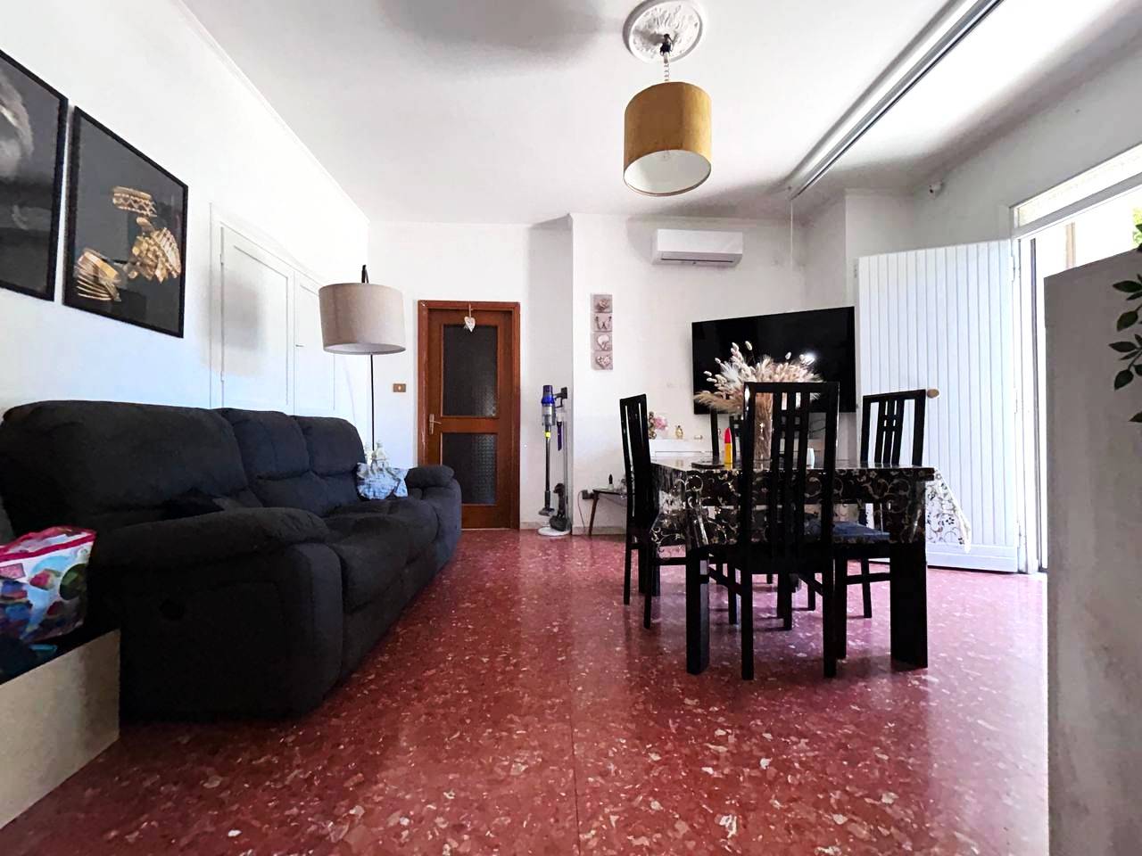Appartamento indipendente in vendita a Fiumicino