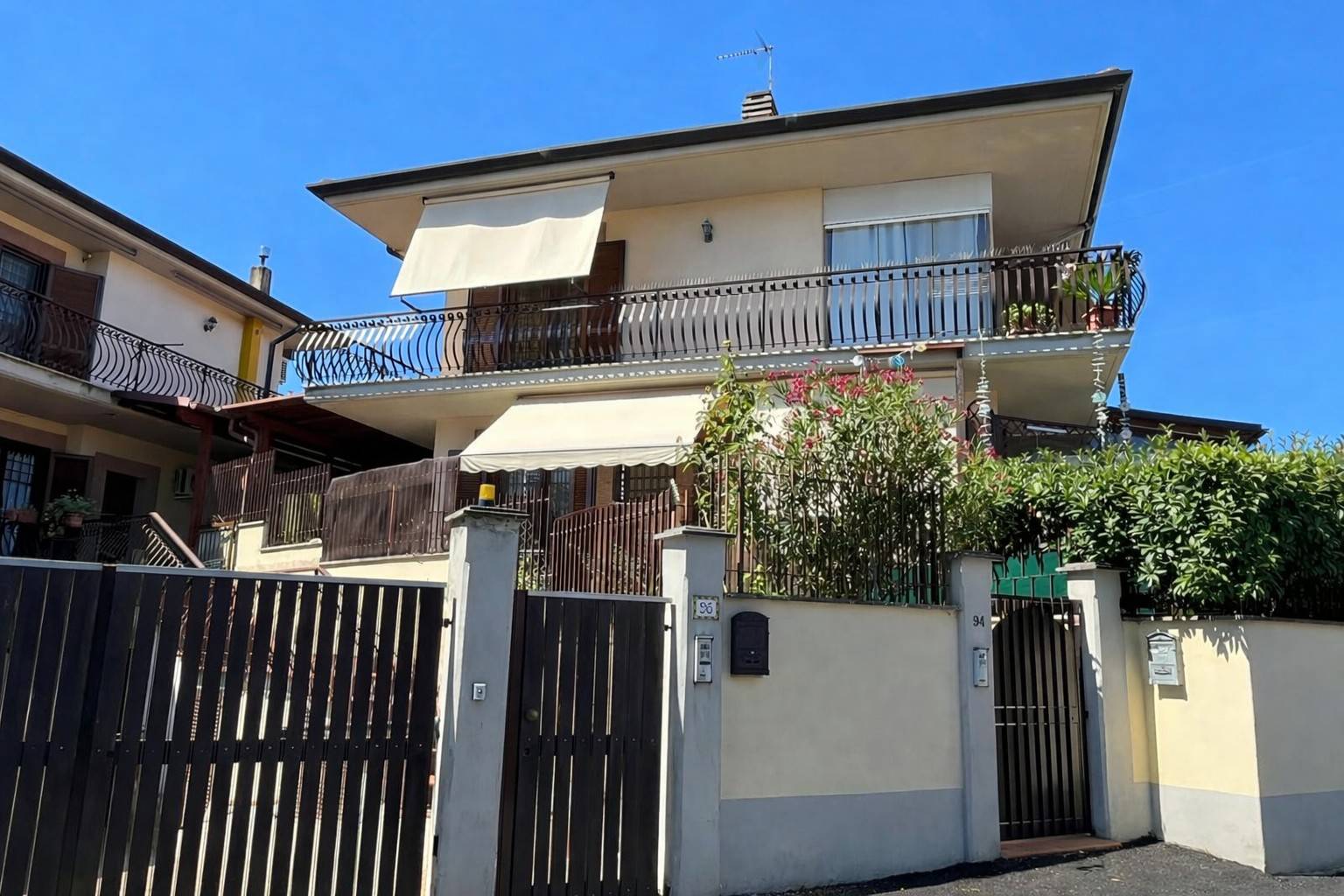 Villa trifamiliare in vendita a Monterotondo, Monterotondo Paese