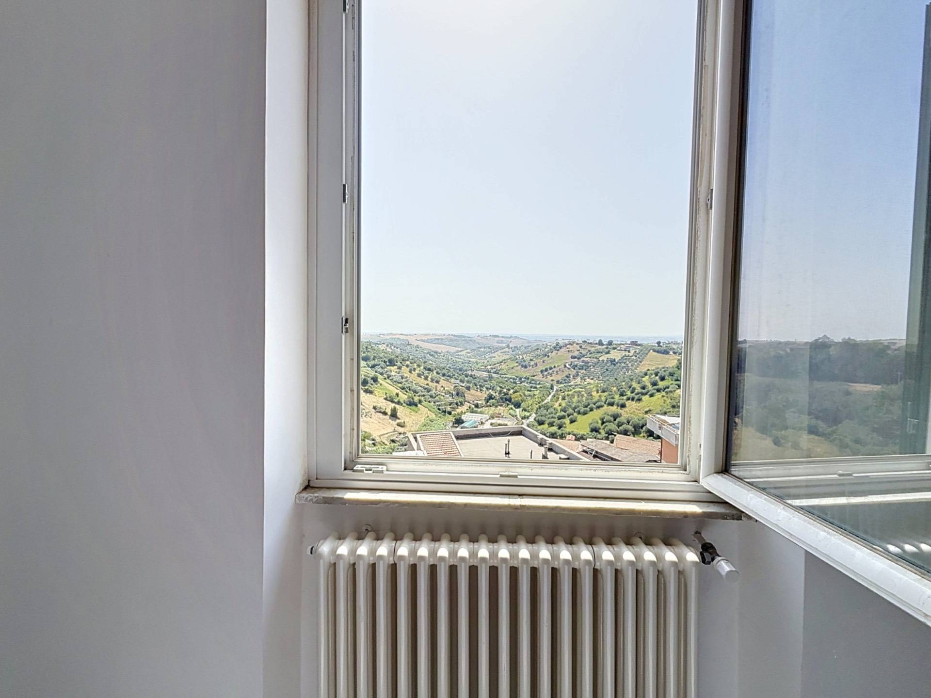 Appartamento in vendita a Monterotondo, Monterotondo Paese