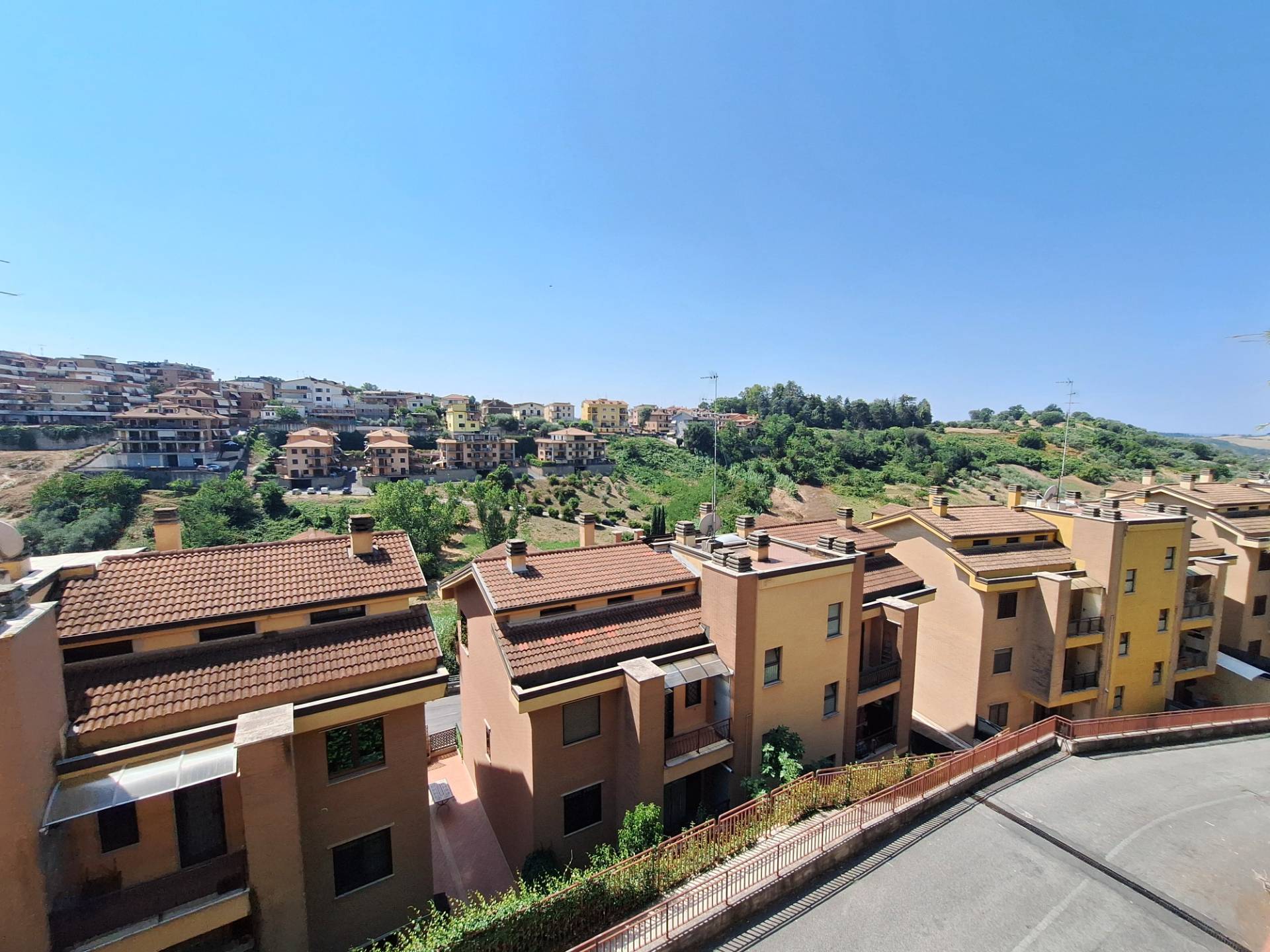 Appartamento in vendita a Monterotondo, Monterotondo Paese