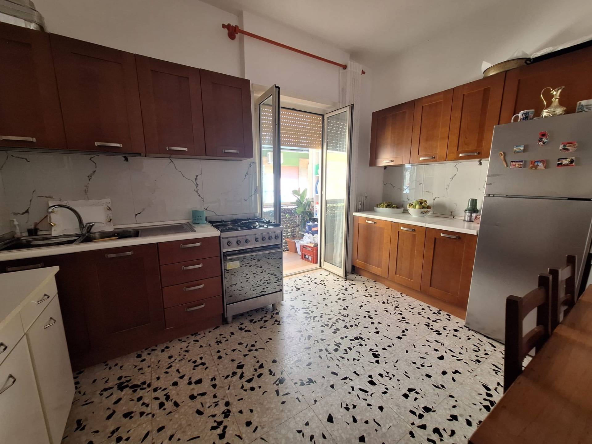 3 locali in vendita a Monterotondo, Monterotondo Paese