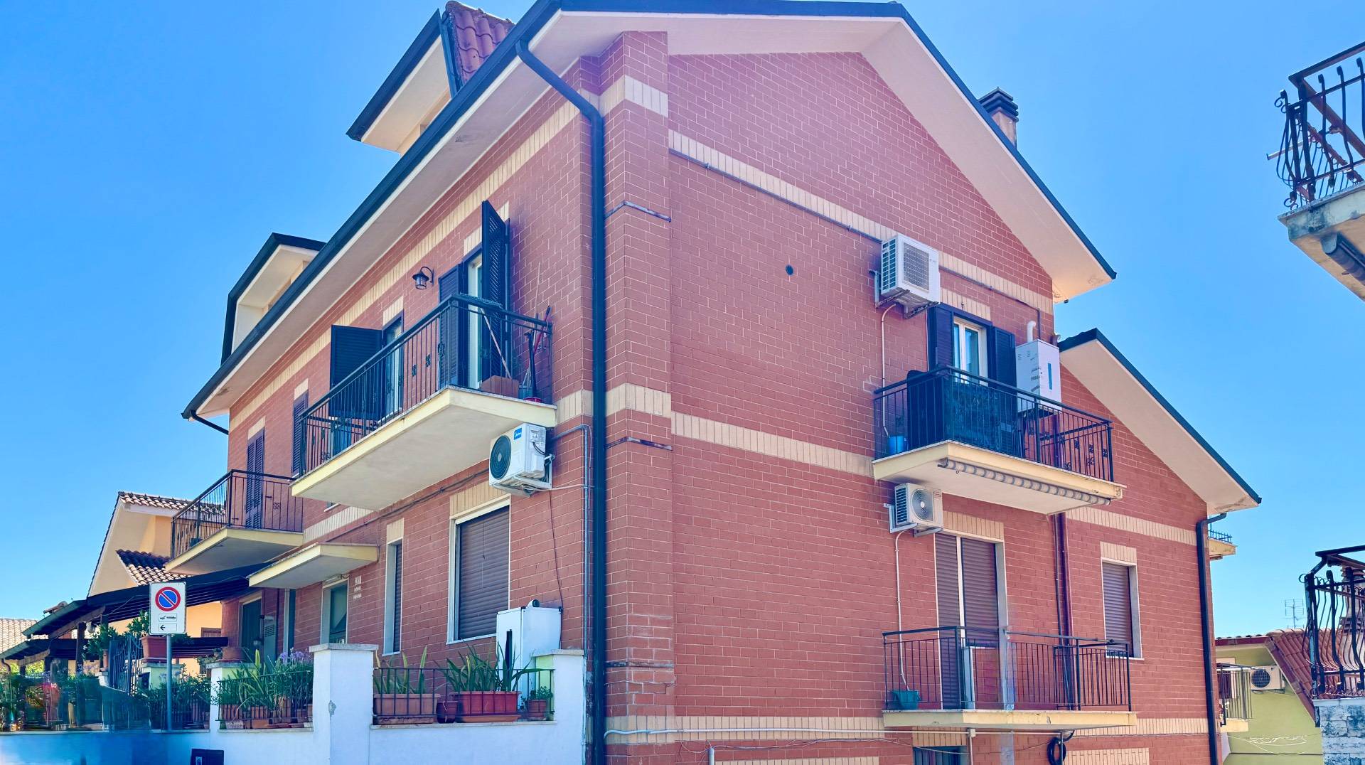Appartamento in vendita a Monterotondo, Monterotondo Scalo