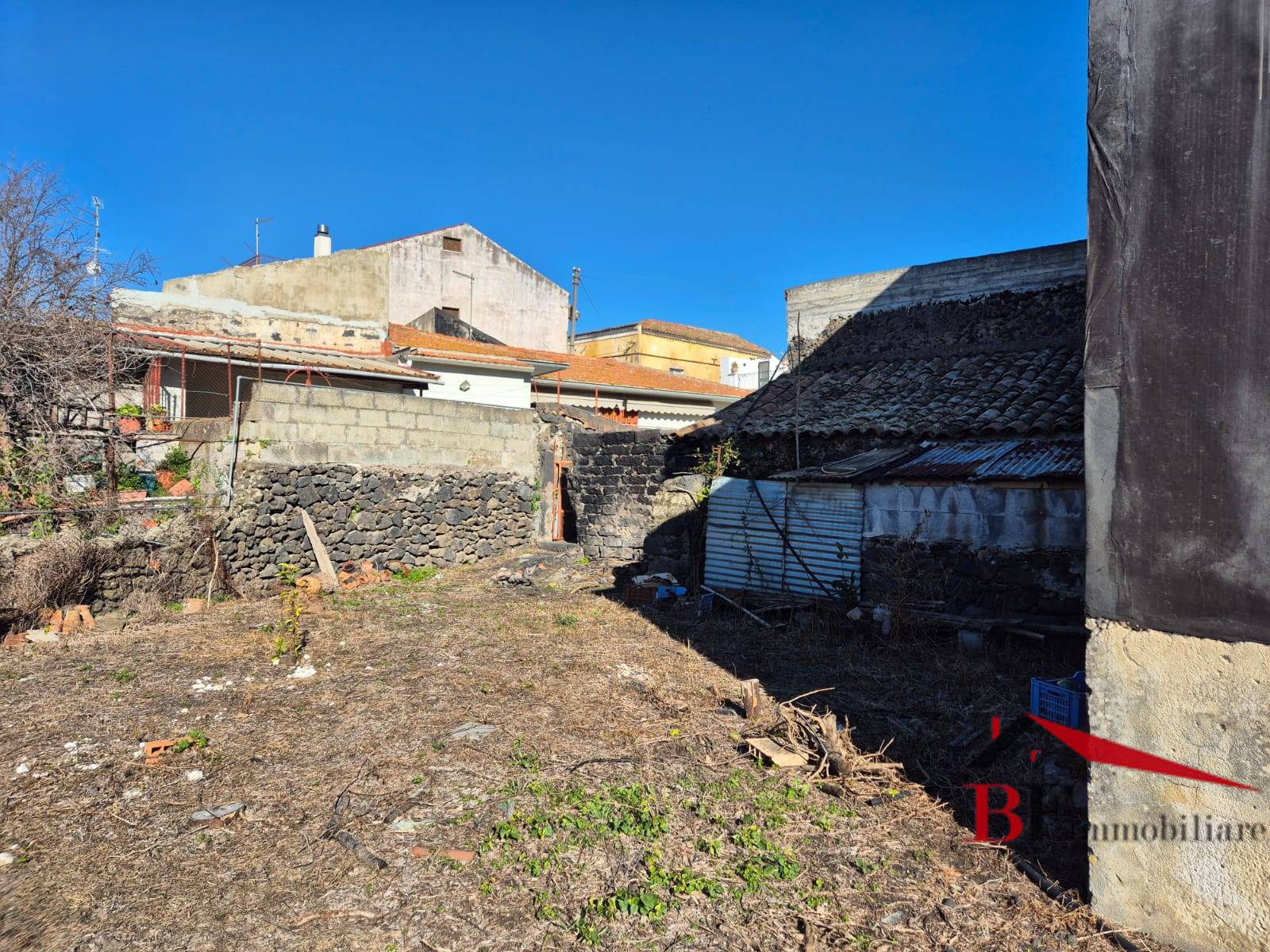 Rustico in vendita a Aci Bonaccorsi