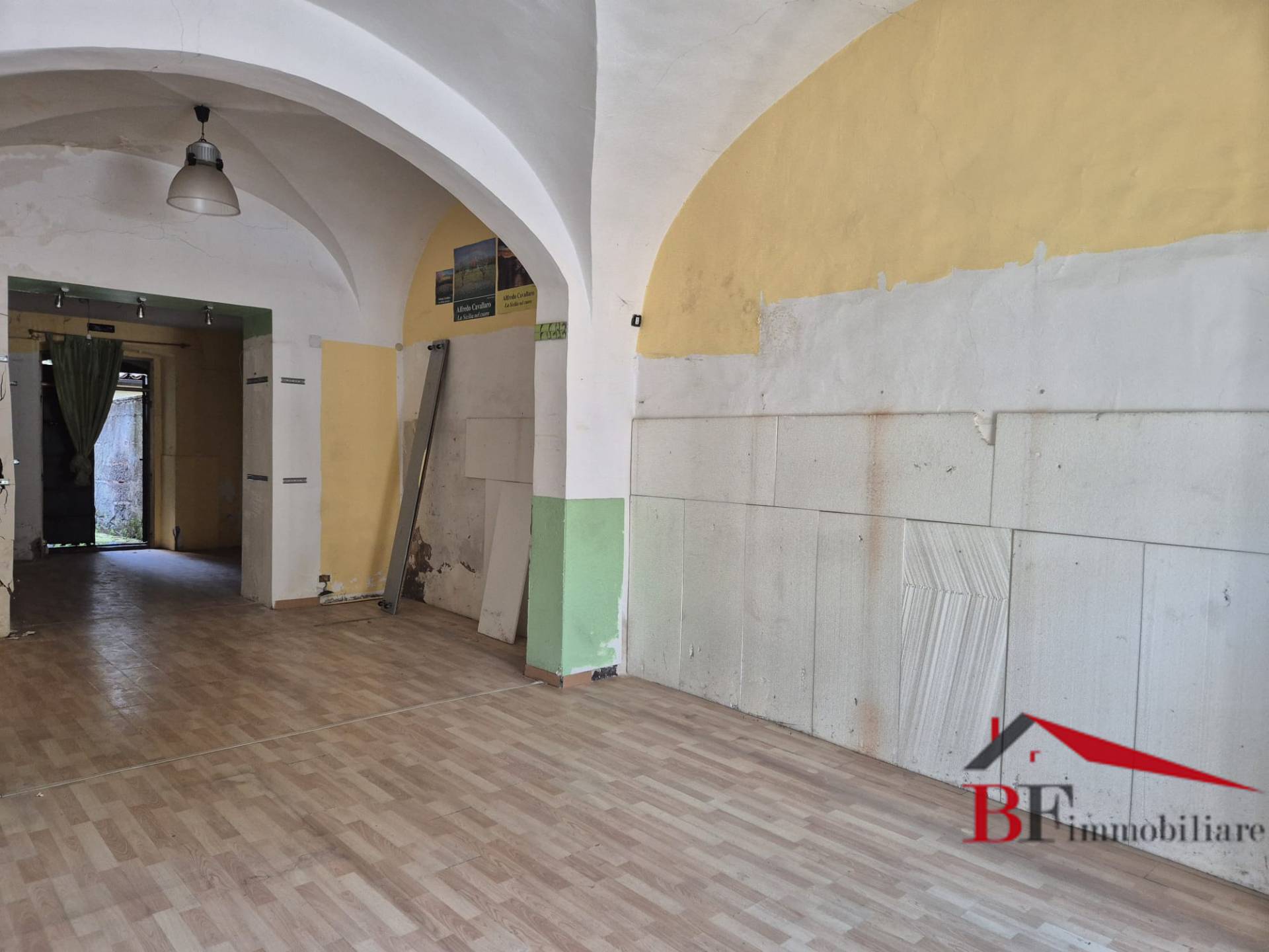 Attivit commerciale in vendita a San Giovanni la Punta