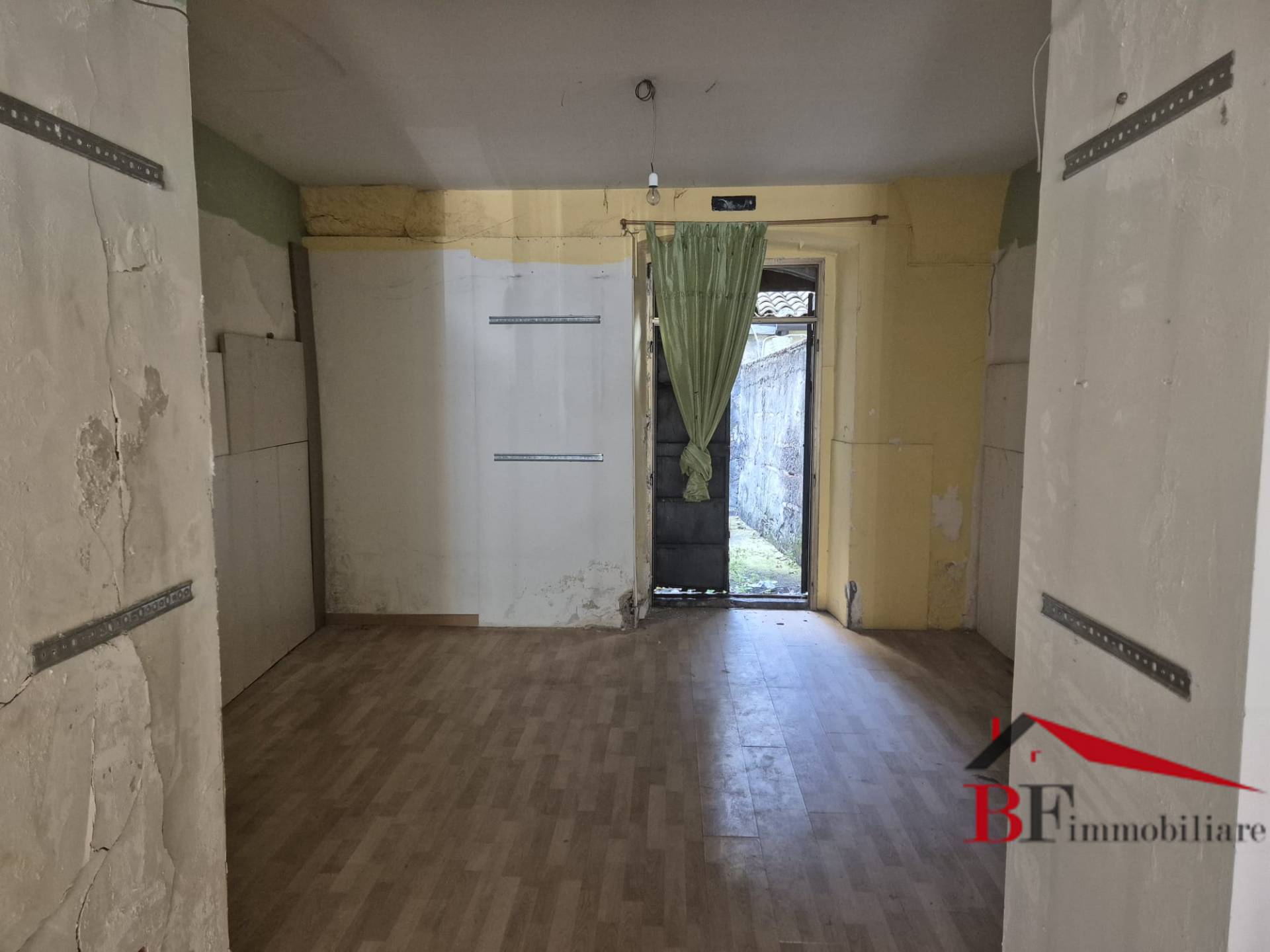 Attivit commerciale in vendita a San Giovanni la Punta