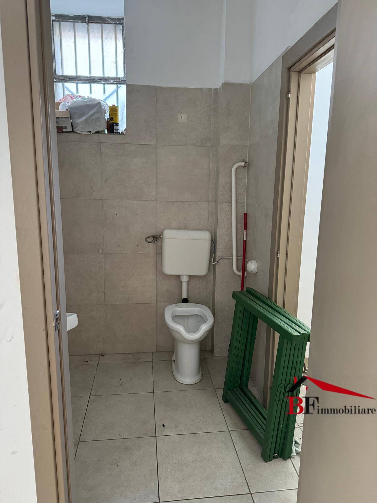 Locale commerciale in affitto a Catania, Zona di prestigio