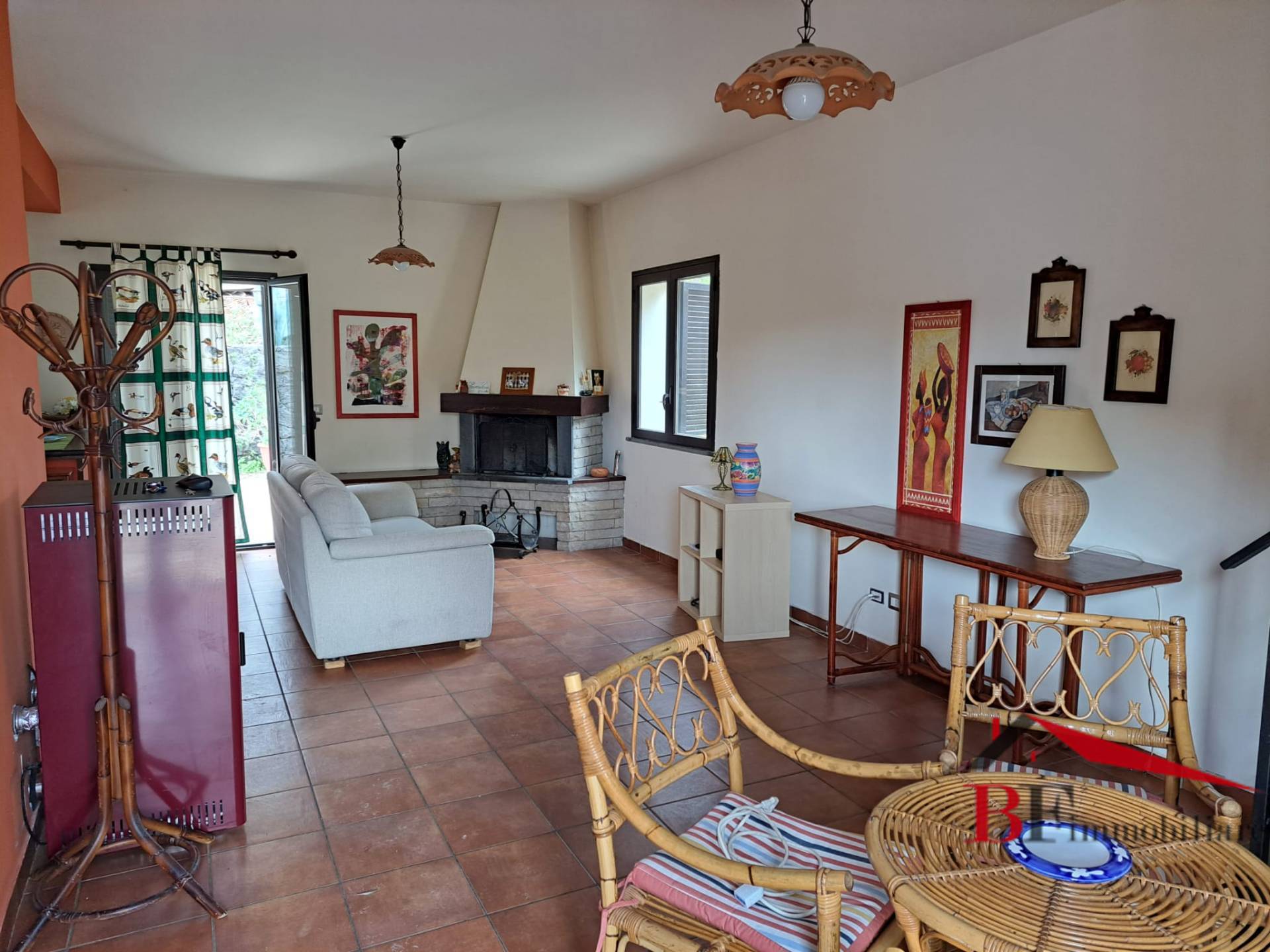 Villa in vendita a Zafferana Etnea, Poggiofelice