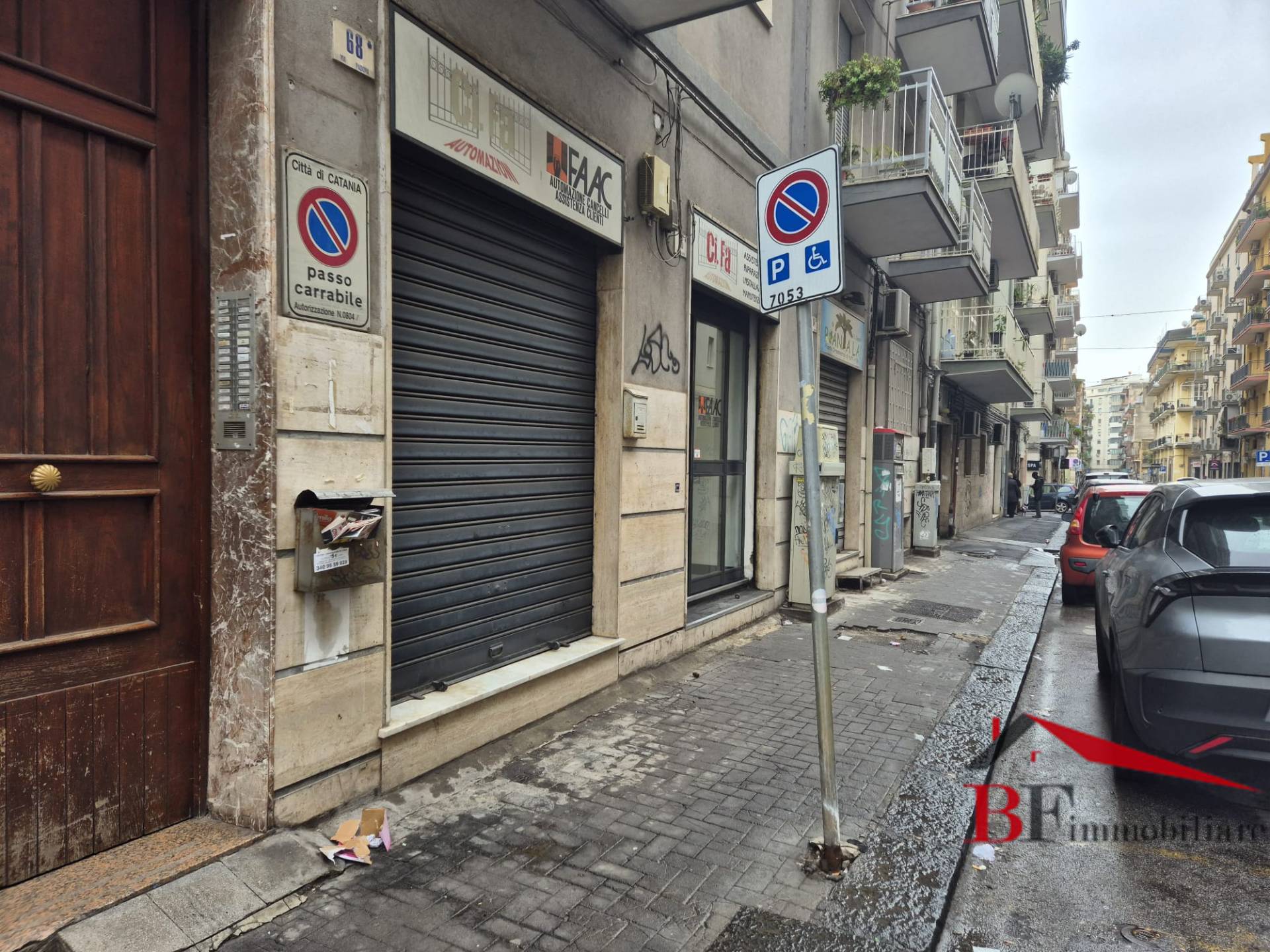 Locale commerciale in affitto a Catania, C.so Italia - via Leopardi