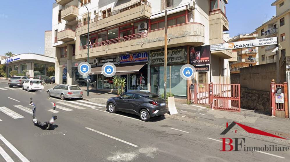 Box o garage in vendita a Catania, C.so Italia - via Leopardi
