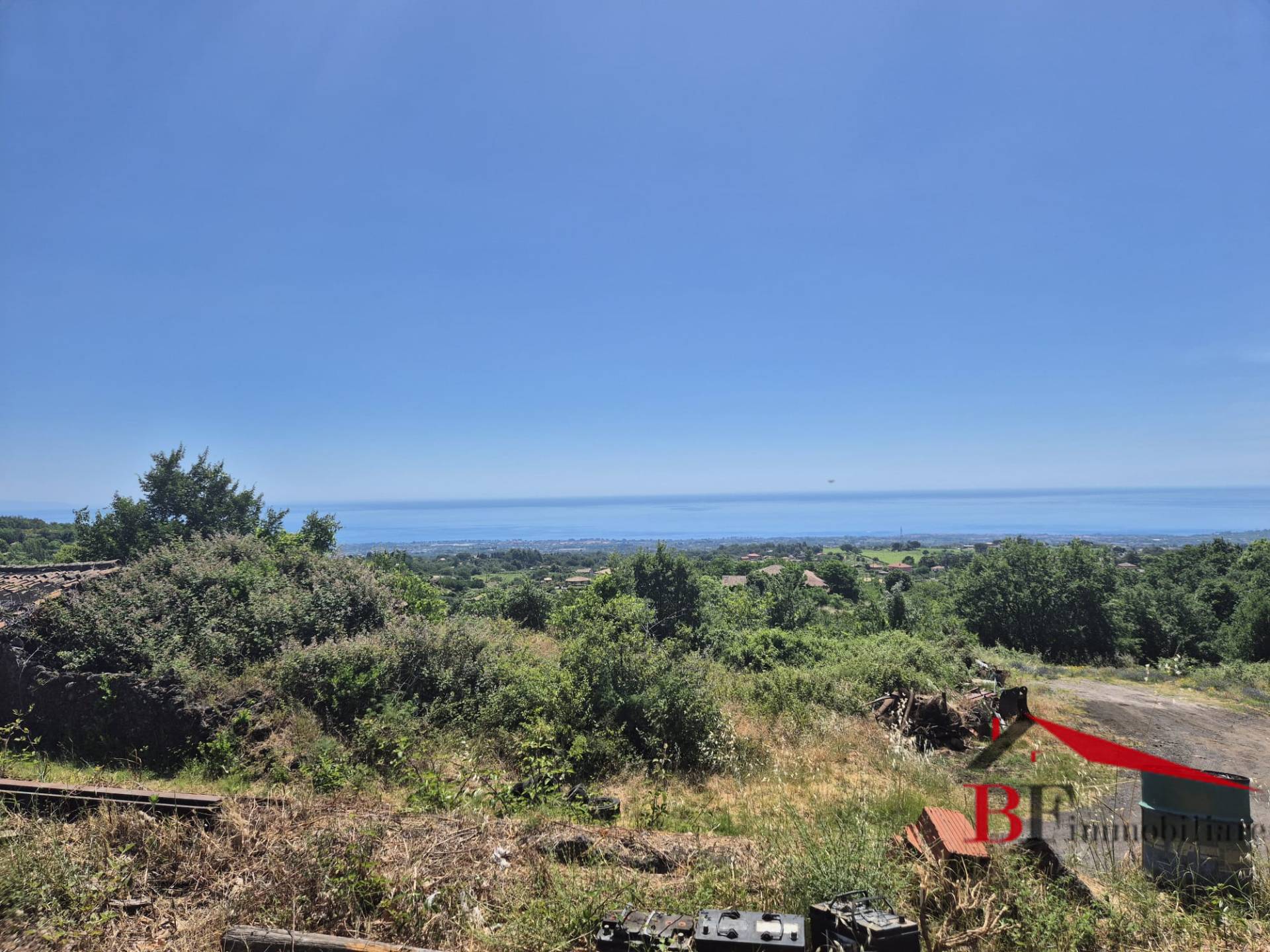Terreno edificabile in vendita a Zafferana Etnea