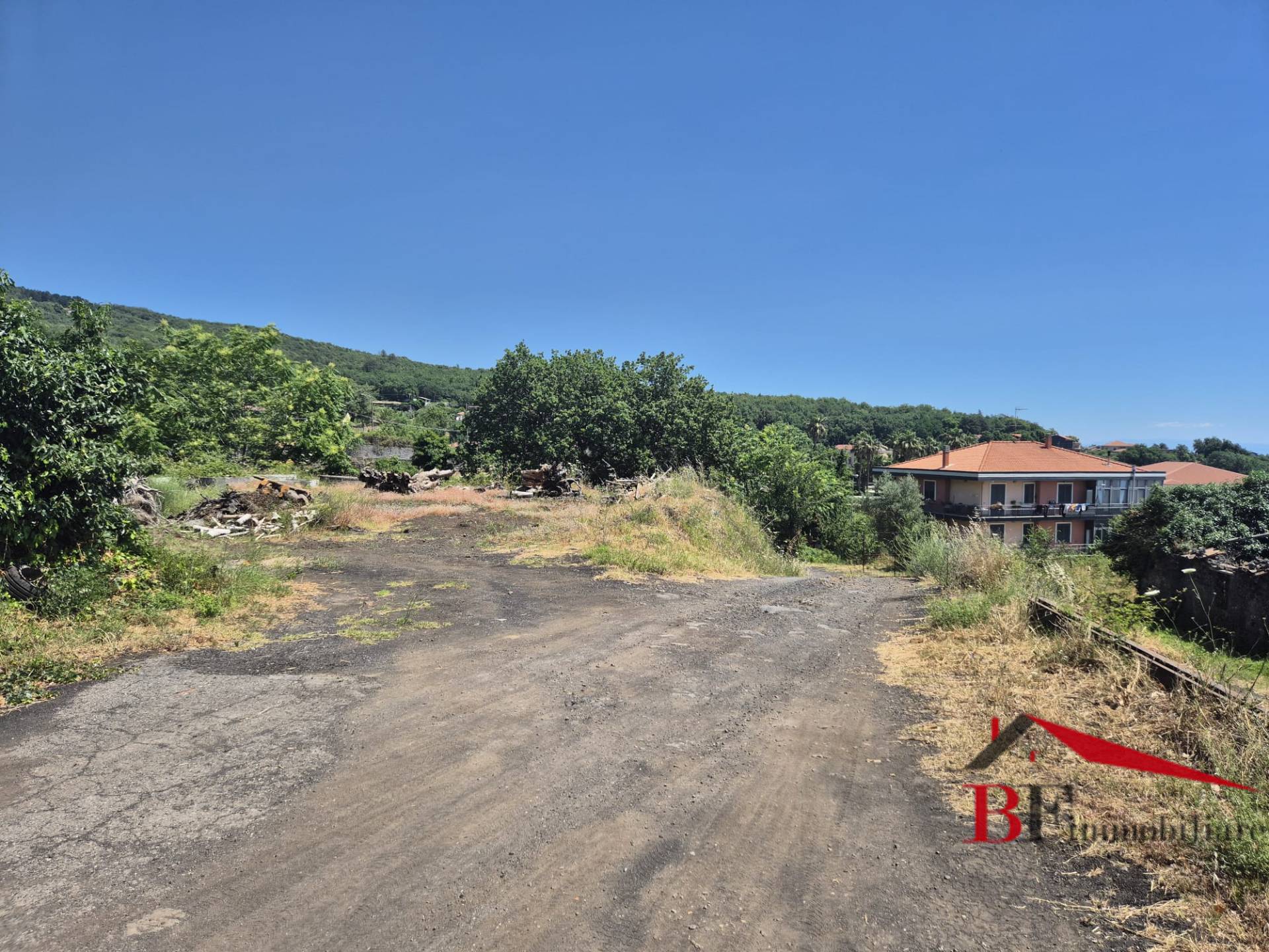 Terreno edificabile in vendita a Zafferana Etnea