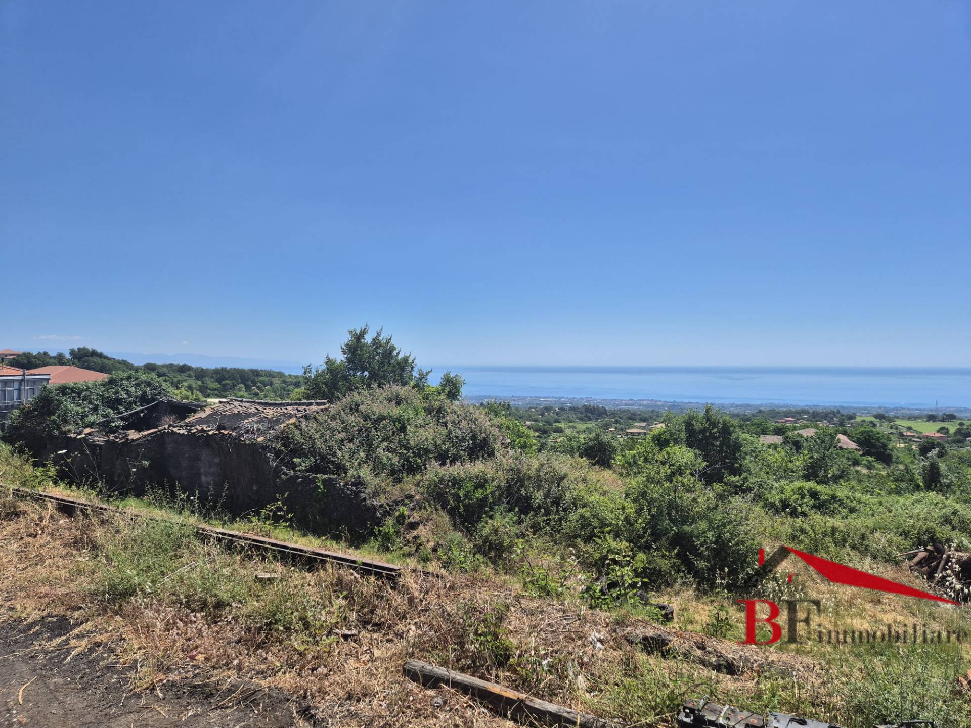 Terreno edificabile in vendita a Zafferana Etnea