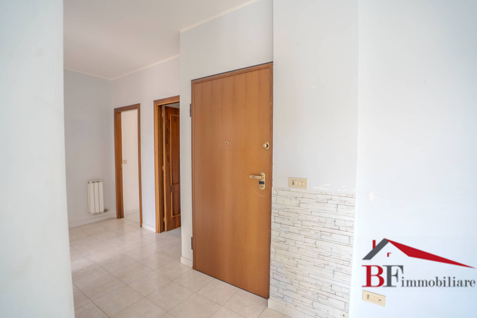 Appartamento in vendita a Aci Catena