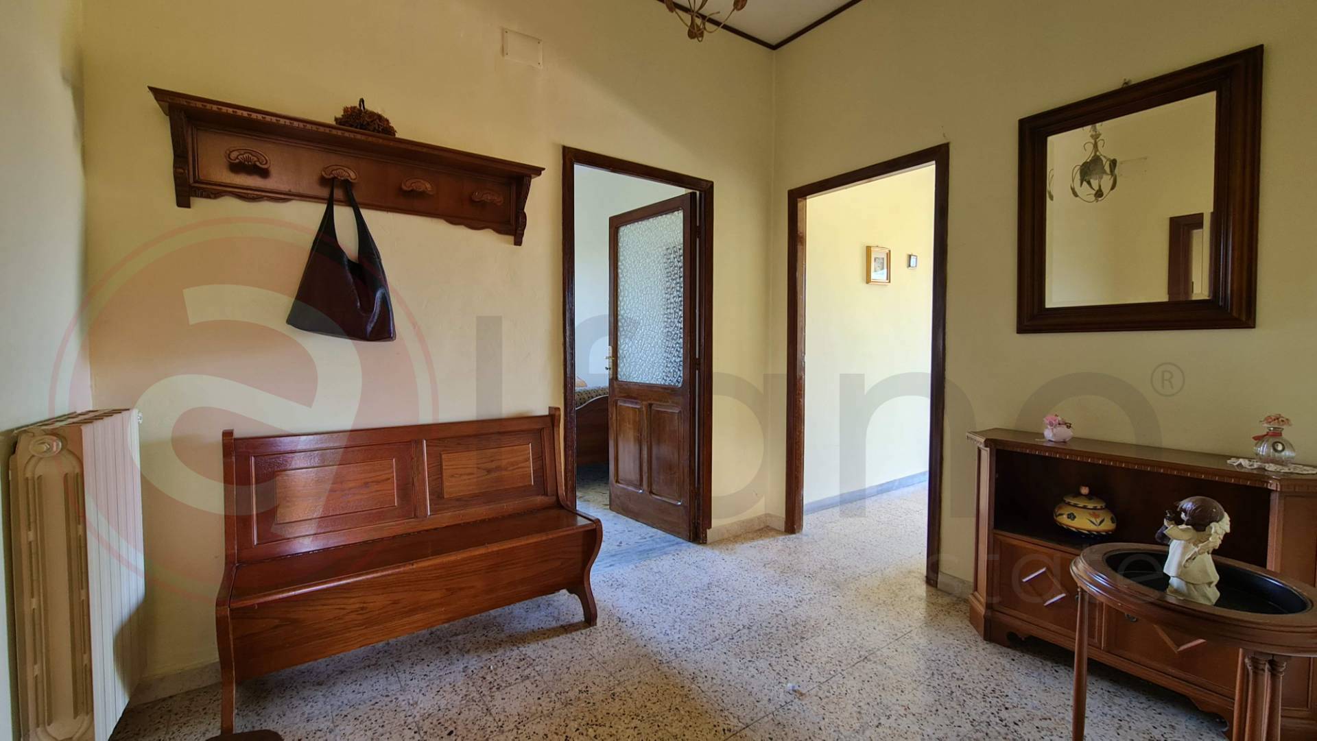 Palazzo intero stabile in vendita a Monte San Giovanni Campano, Chiaiamari