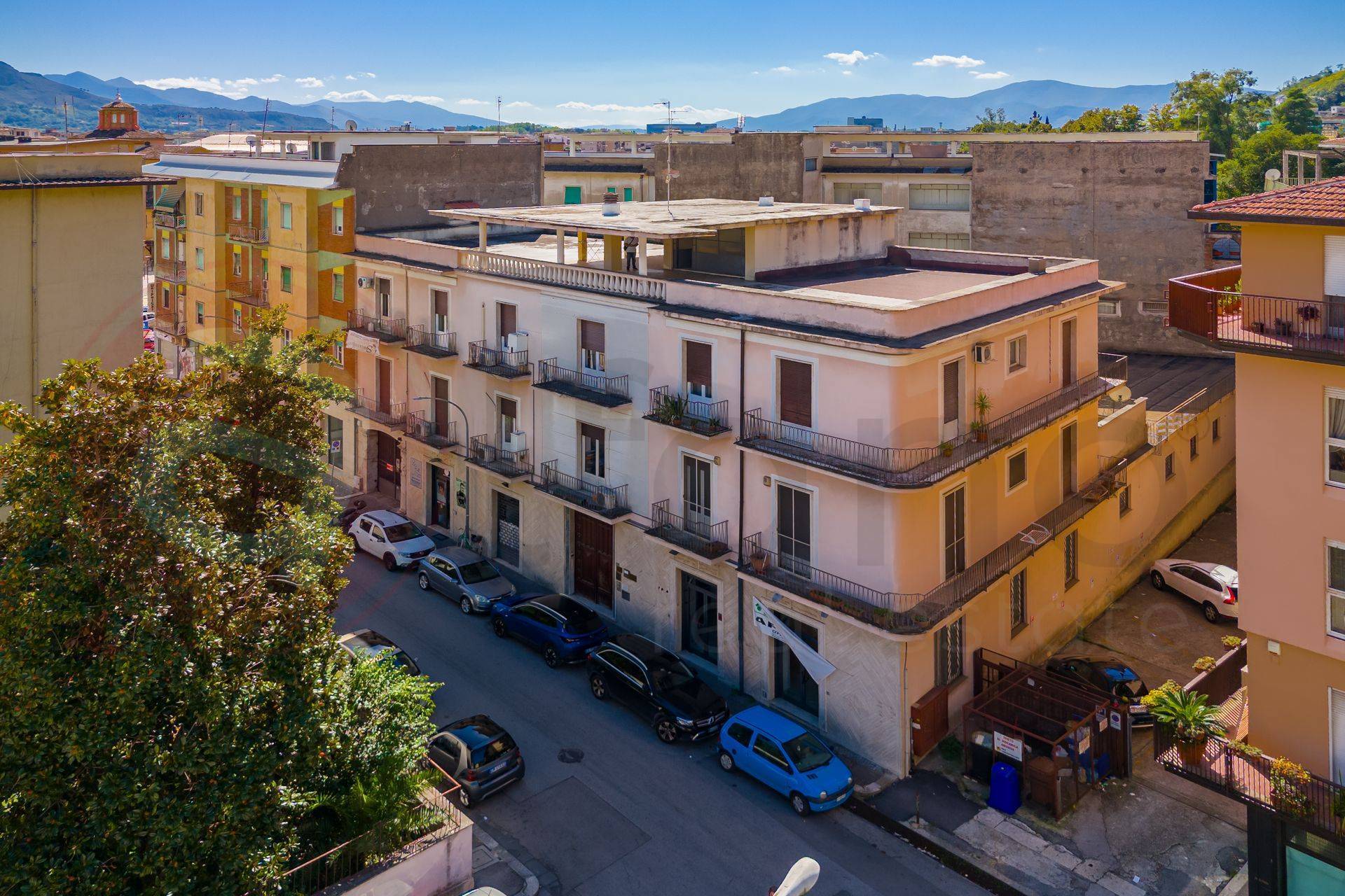 Stabile/Palazzo con terrazzo a Cassino