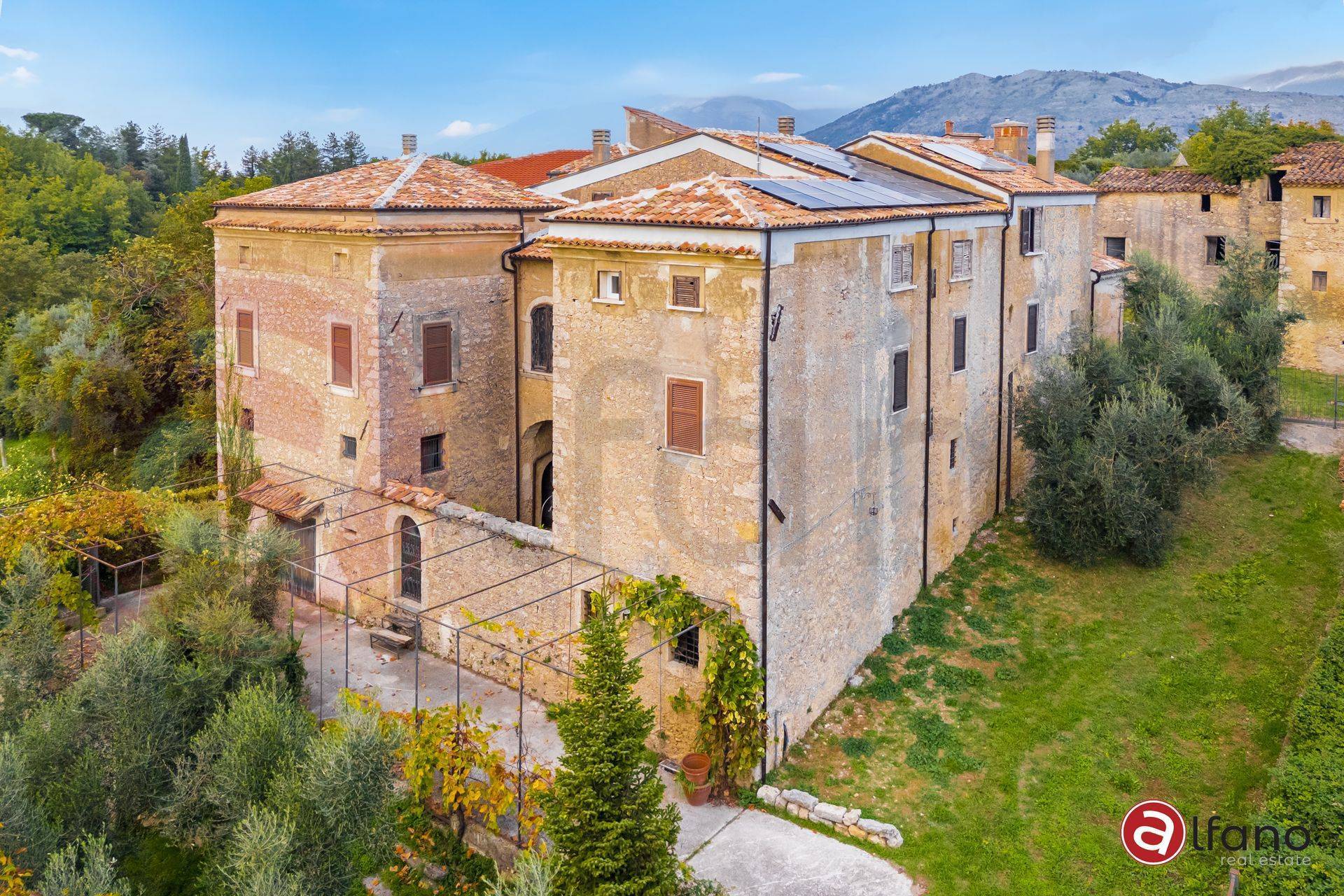 Rustico con terrazzo a Casalvieri