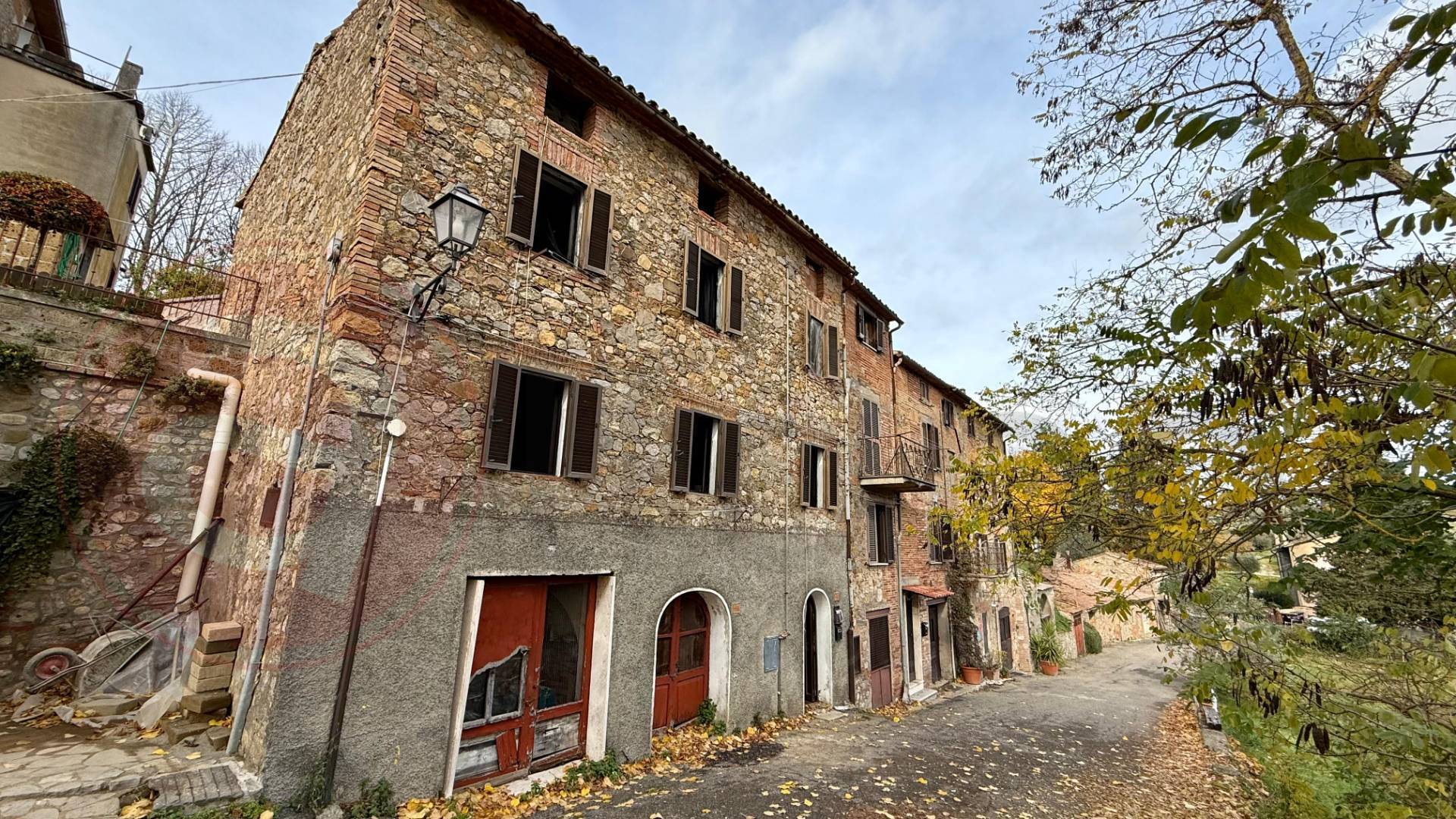 Palazzo storico in vendita a Ficulle