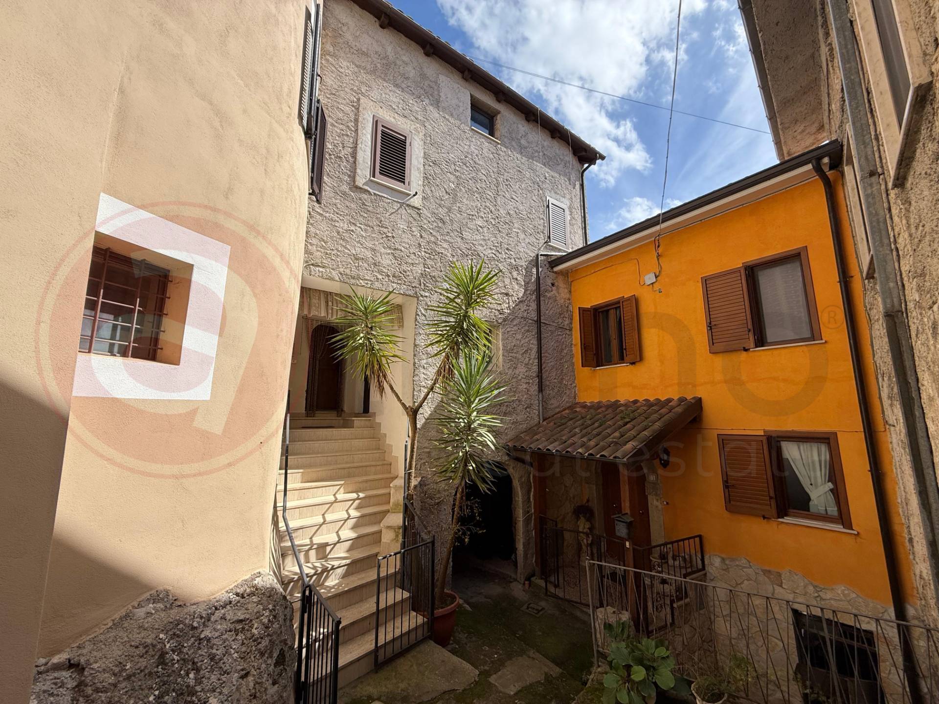 Abitazioni tipiche storiche in vendita a Roccasecca