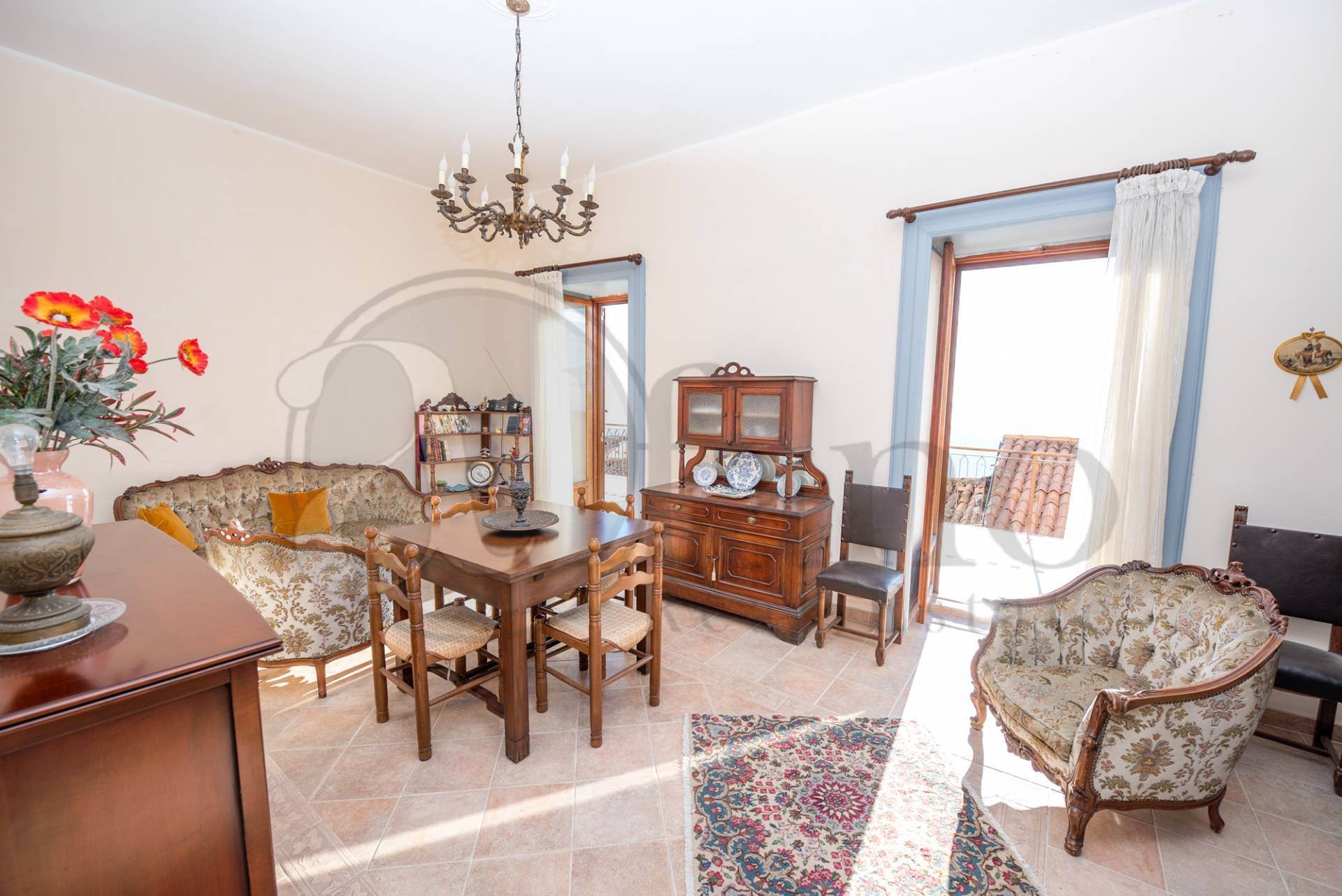 Palazzo storico in vendita a Rocca d'Arce