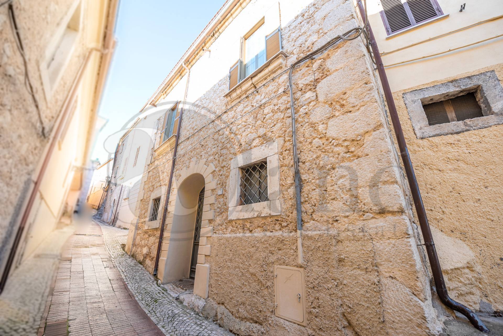 Palazzo storico in vendita a Rocca d'Arce