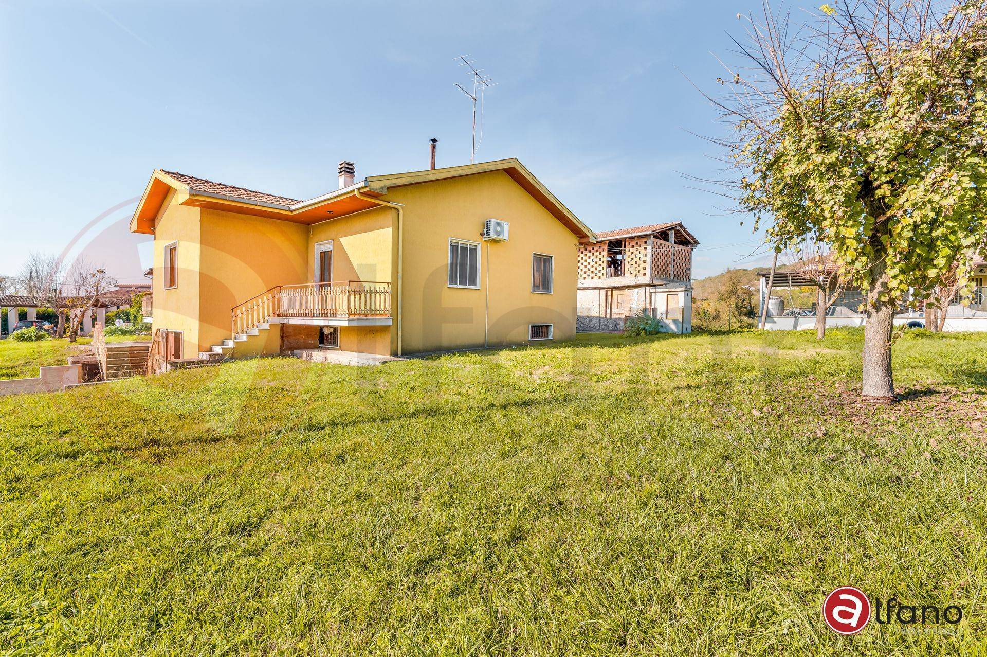 Casa indipendente in vendita a Arpino