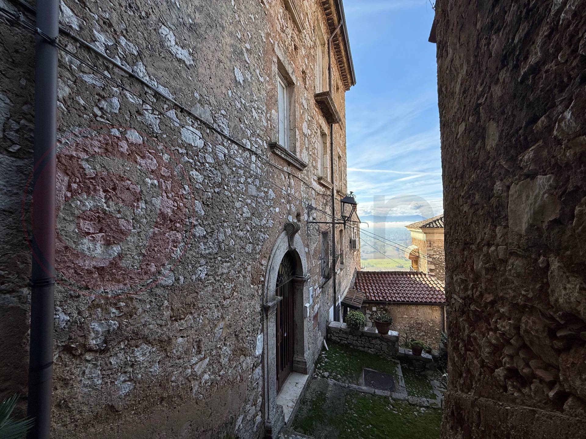 Abitazioni tipiche storiche in vendita a Roccasecca, Caprile