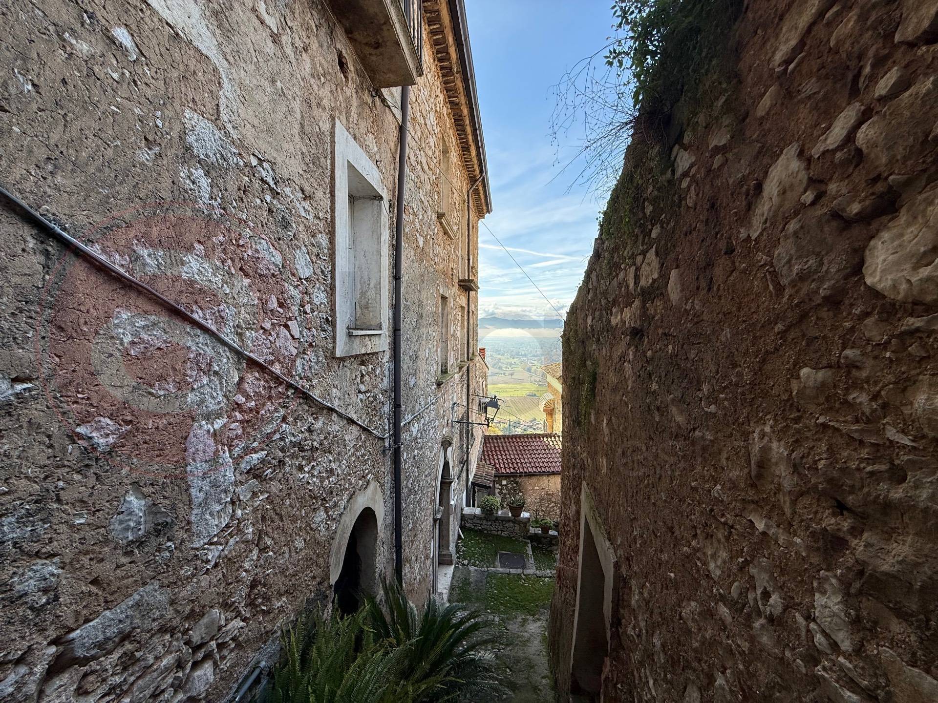 Abitazioni tipiche storiche in vendita a Roccasecca, Caprile