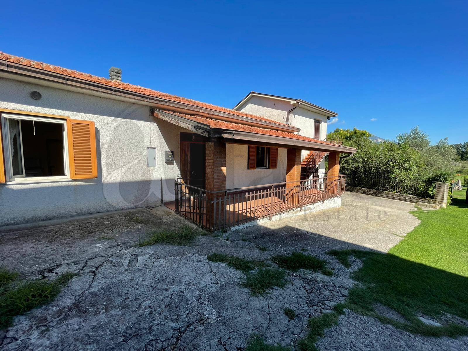 Casa indipendente in vendita a Colfelice