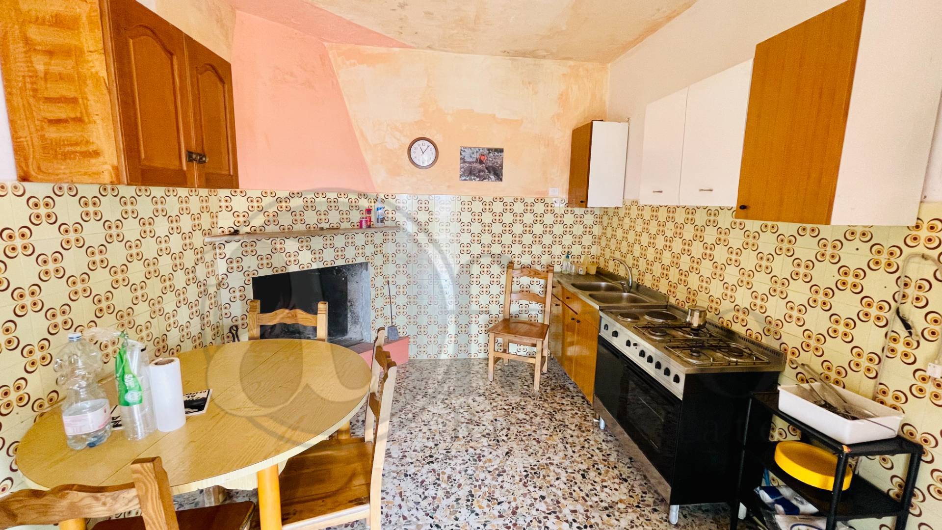 Casale di campagna in vendita a Colfelice